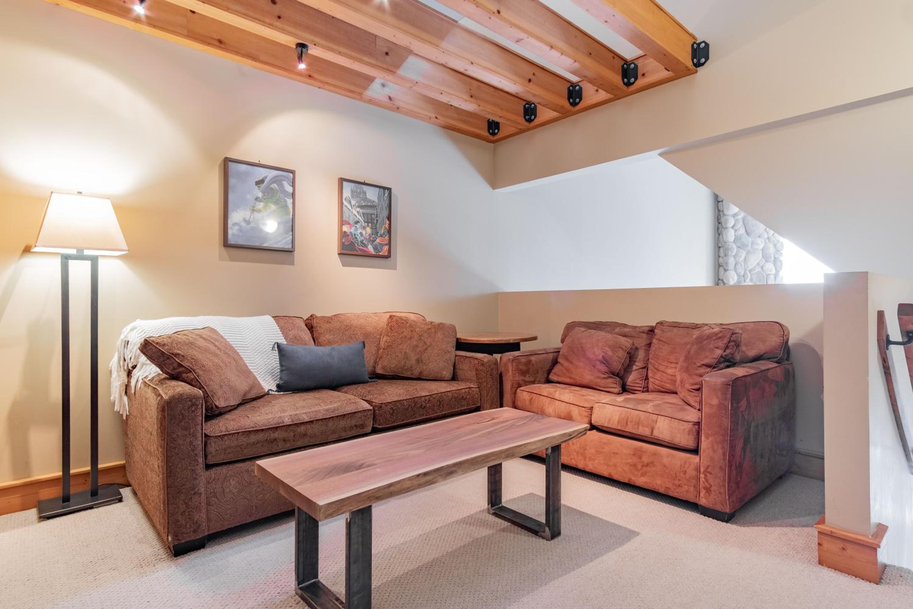 Wildwood Lodge by Outpost Whistler