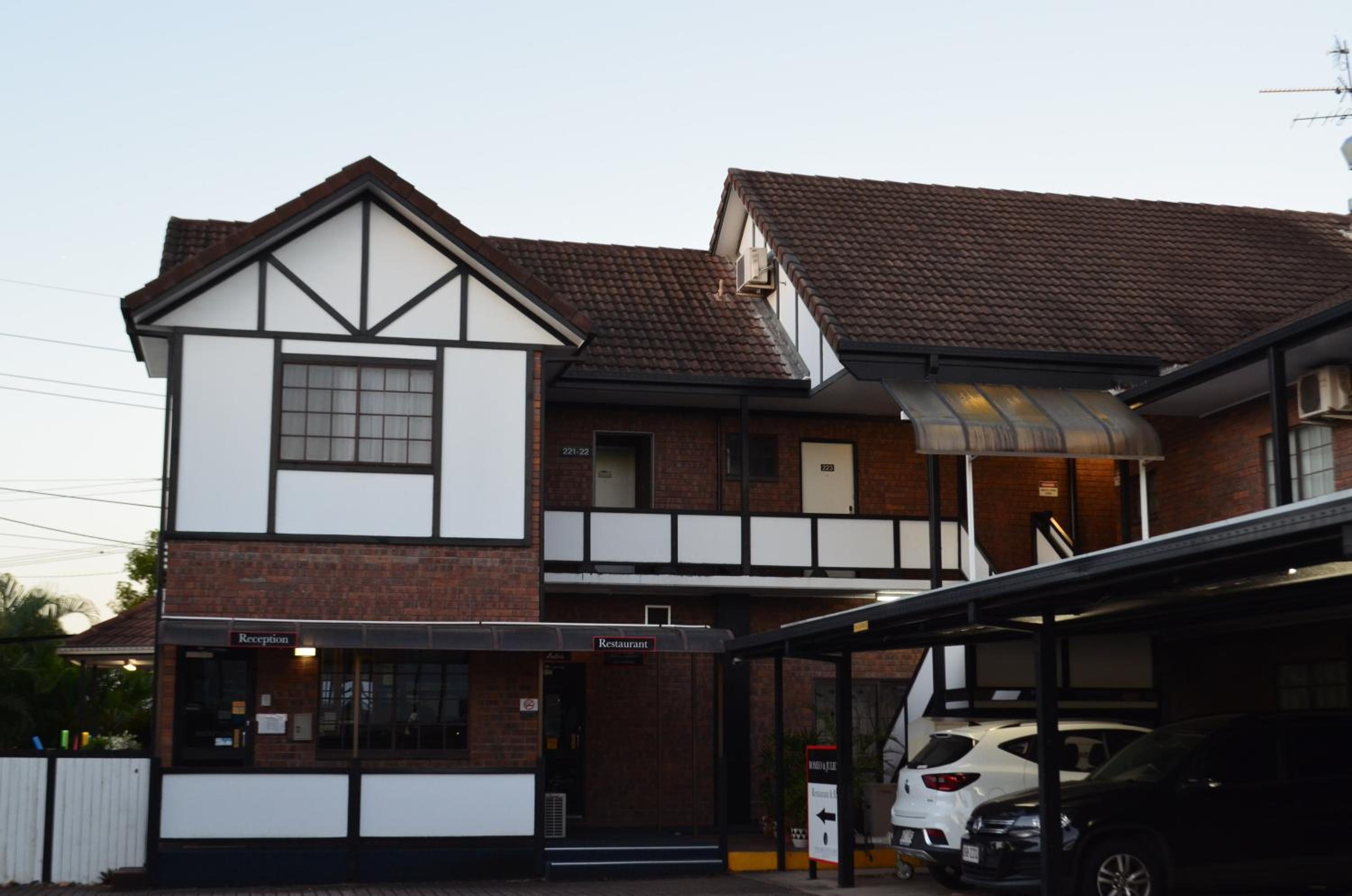 Shakespeare Motel
