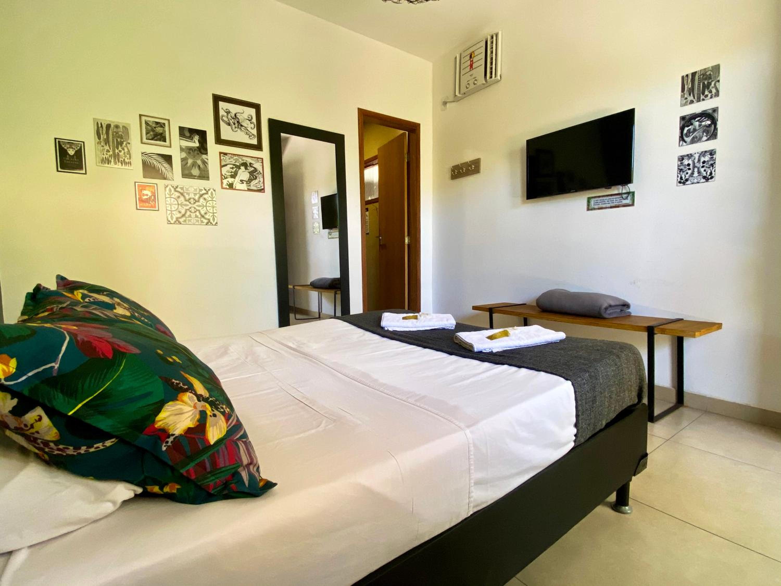 A Coroa Hostel & Pousada