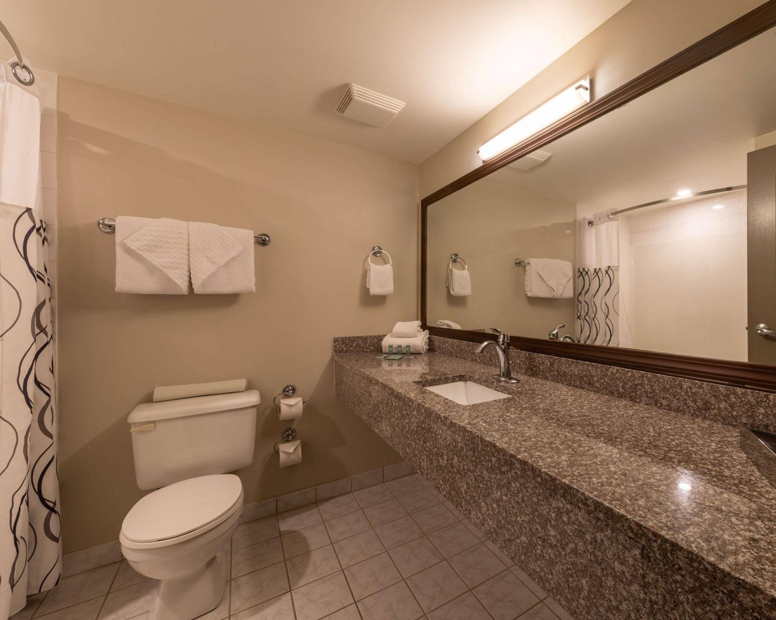 Golden Vacations - Best Western Mountainview Inn - Property Image 10