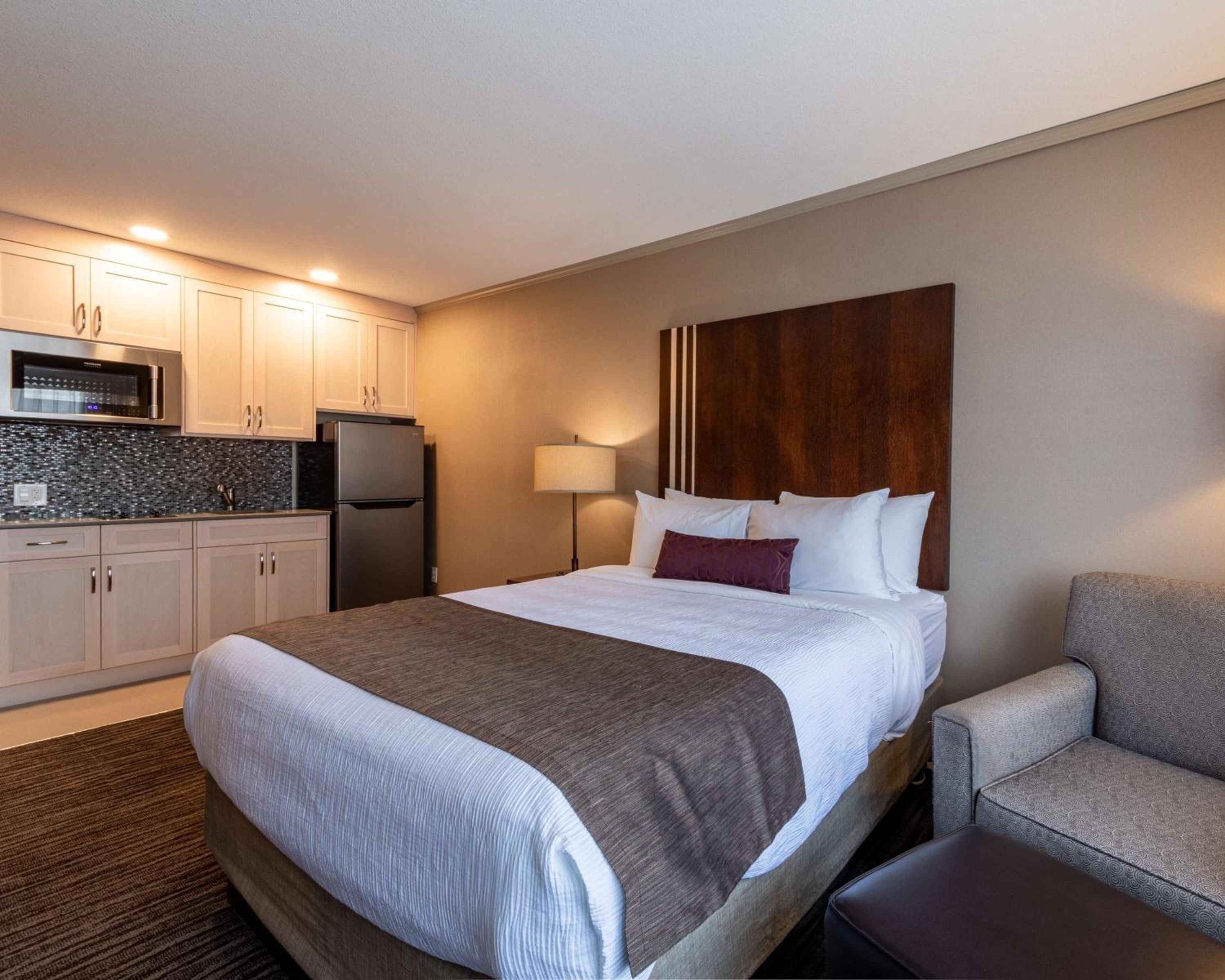 Golden Vacations - Best Western Mountainview Inn - Property Image 13