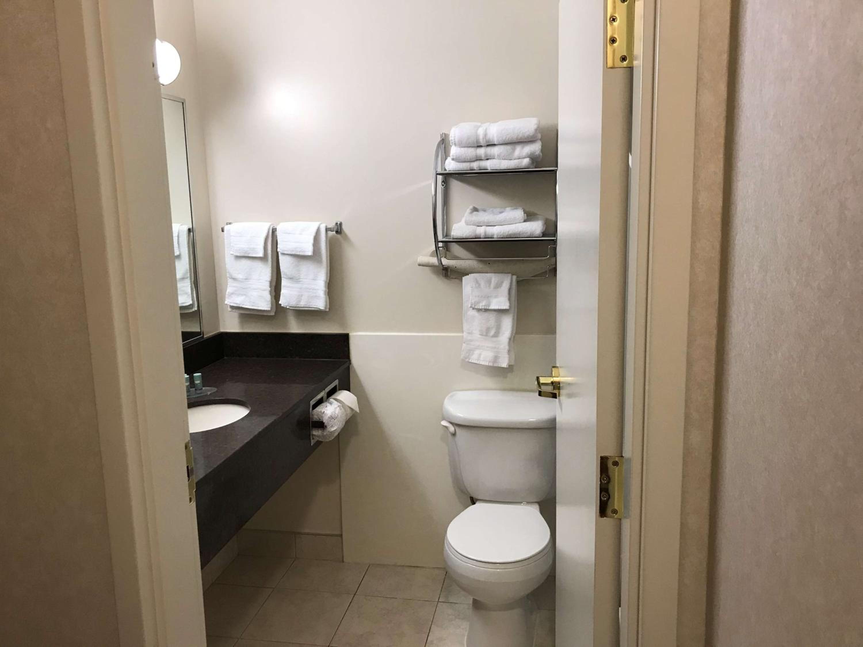 Thunder Bay Vacations - Best Western Thunder Bay Crossroads - Property Image 36