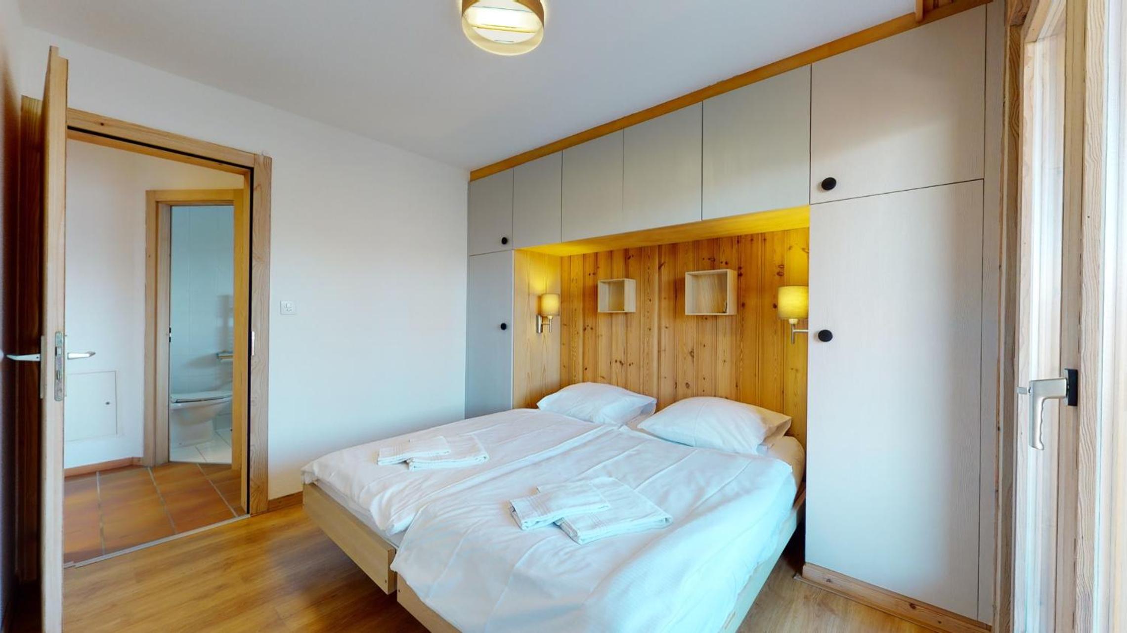 Cozy apartment in Veysonnaz, close to the slopes of the 4 Valleys view 3