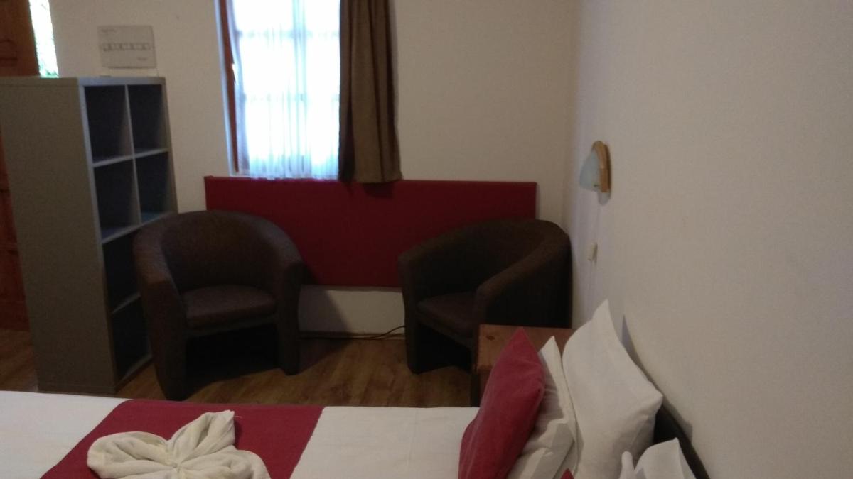 Photo 46
