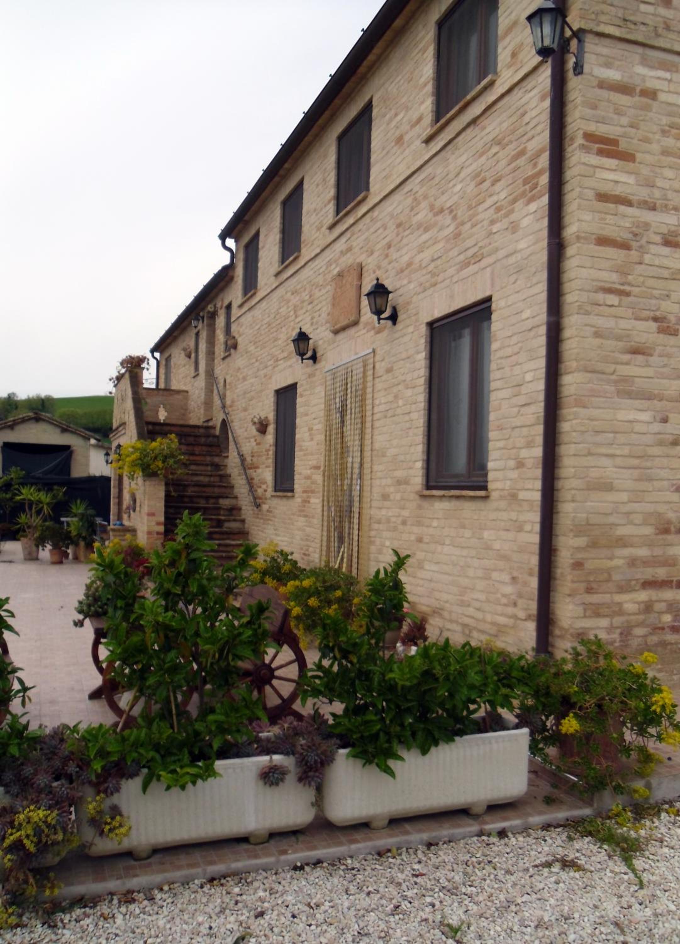 Photo 28