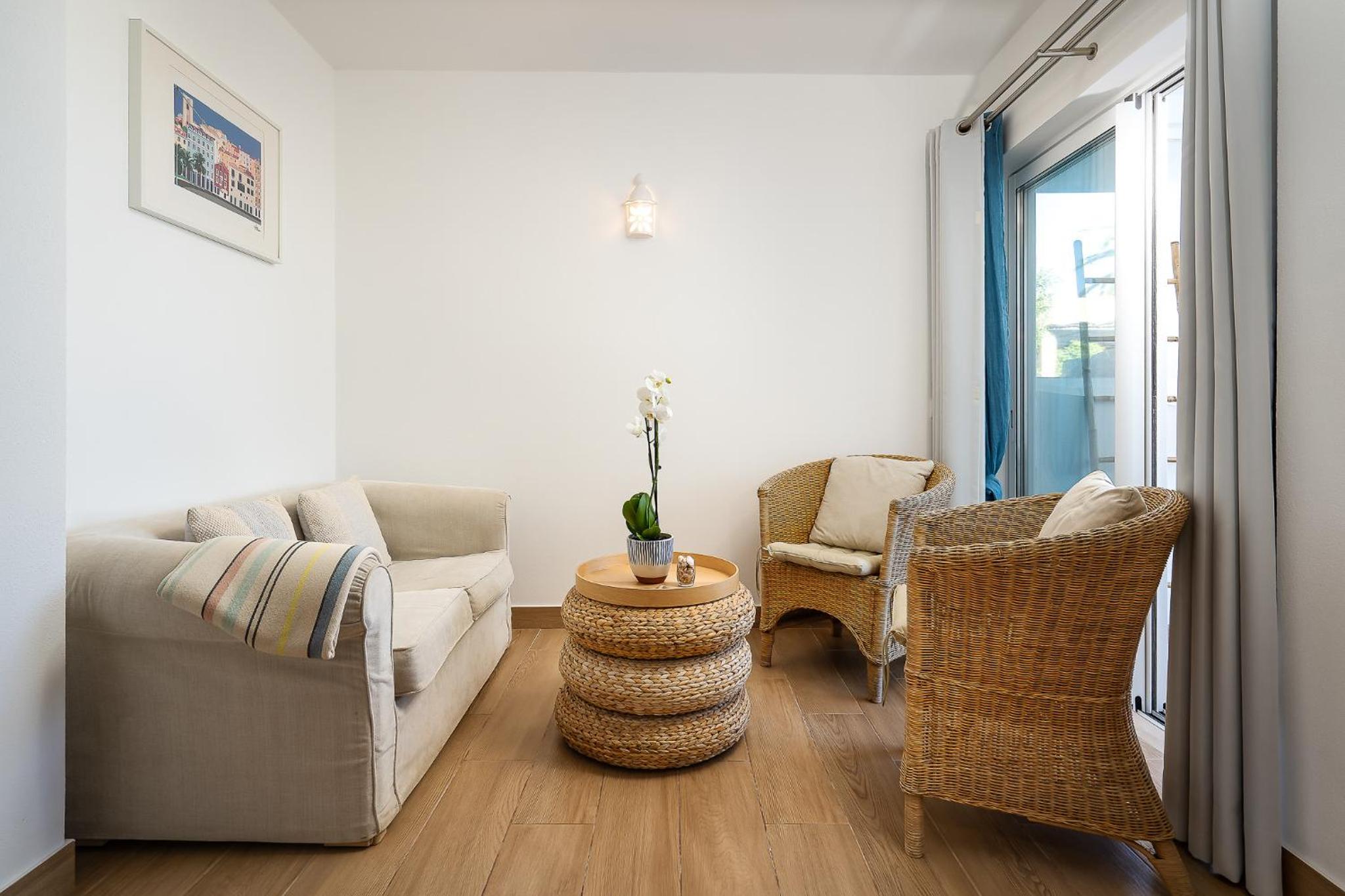 Romantik Villa en Salema — lounge