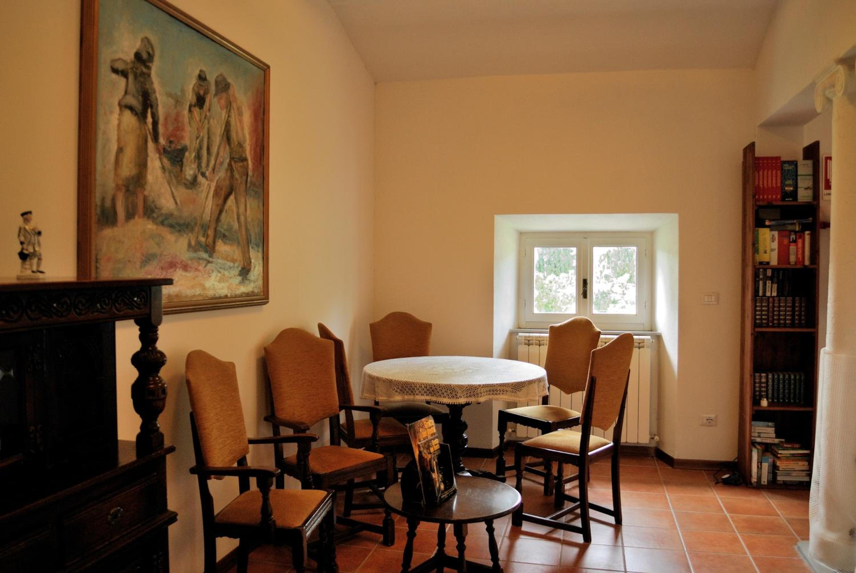 Photo 27