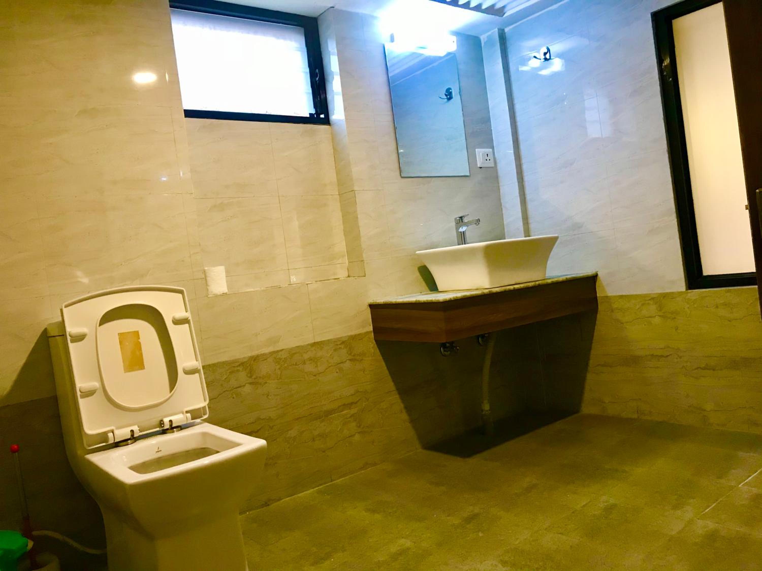 Shiva Guest House