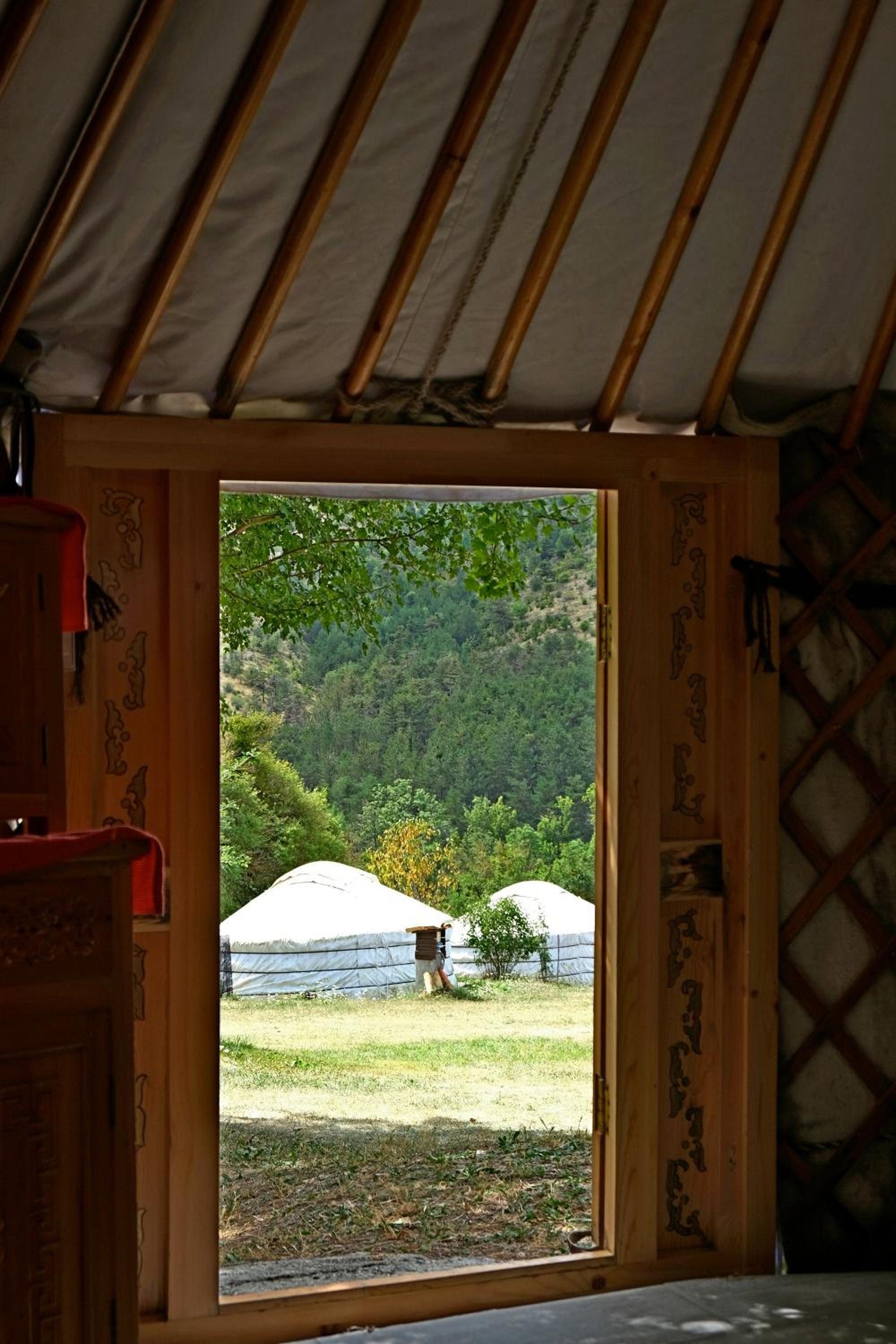 "Verdon Yourtes" Camping à la ferme view 3