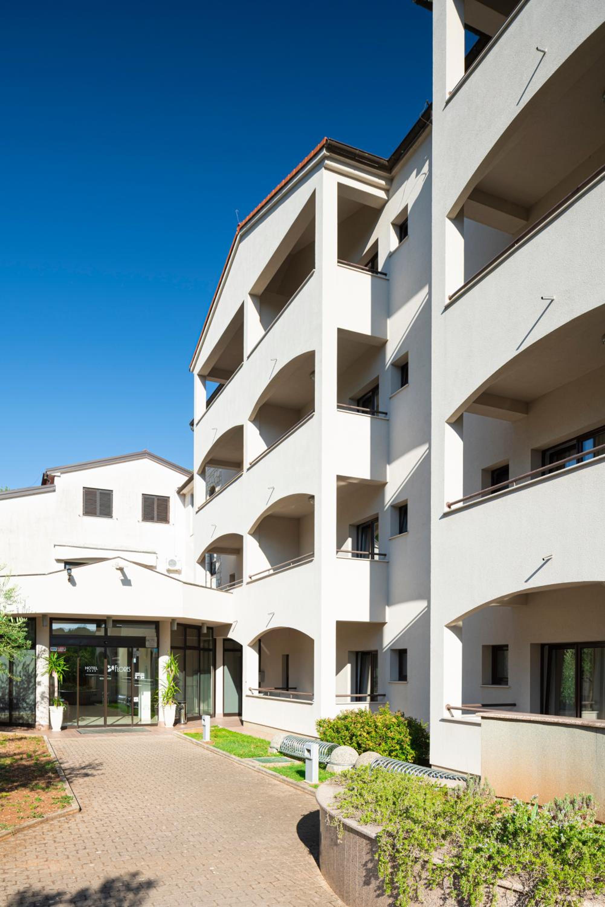 Hotel Flores - Property Image 51