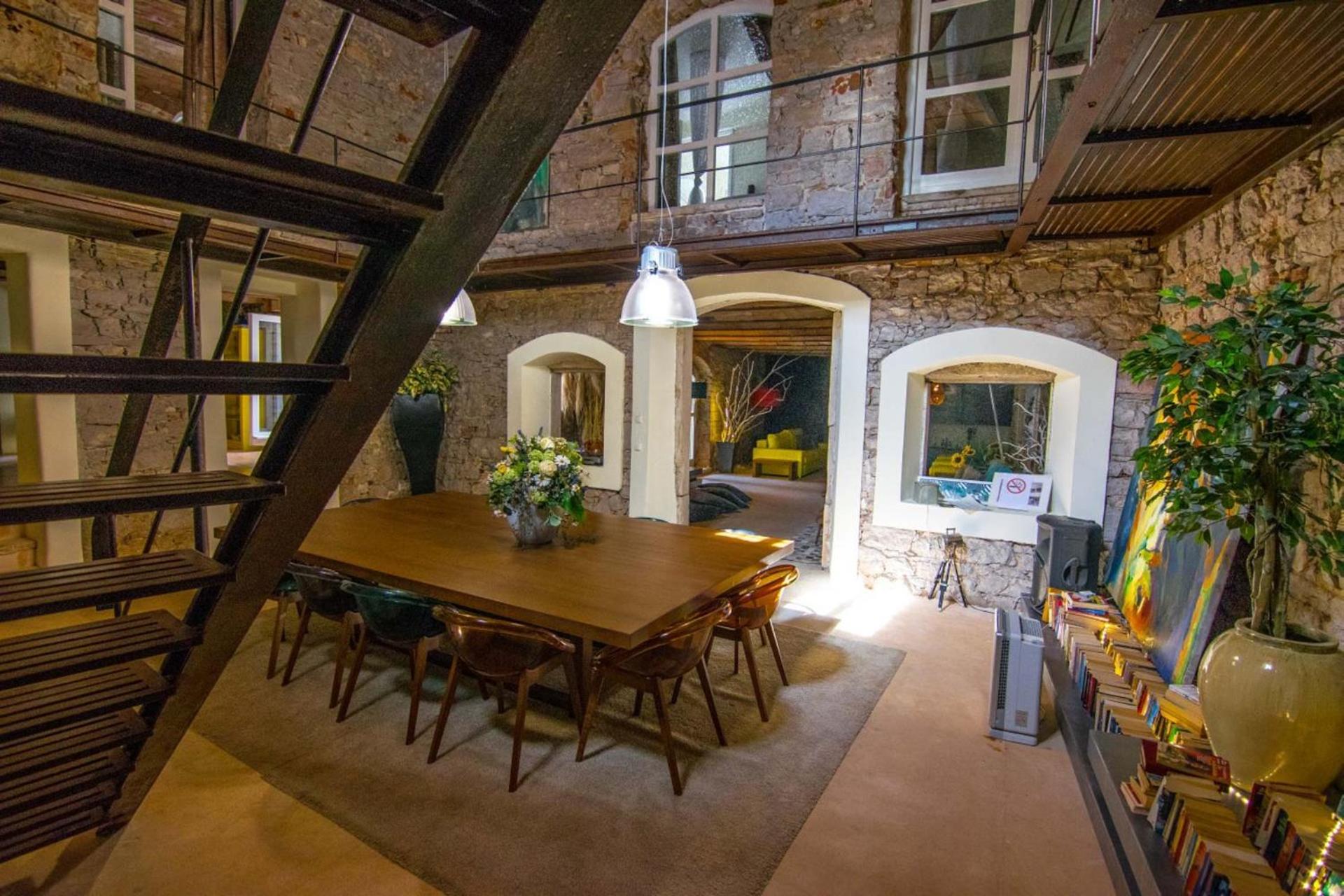 meeting & event spaces