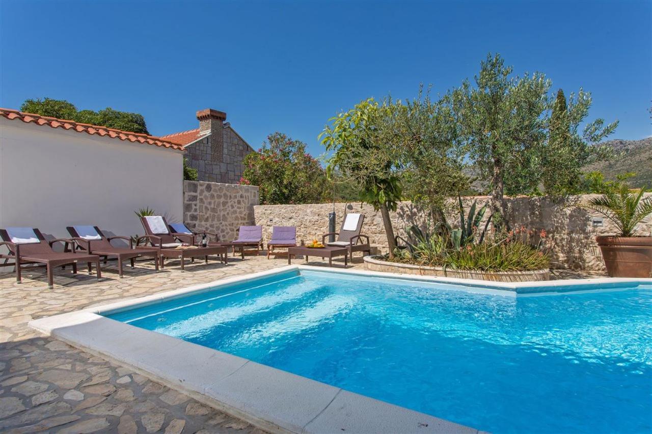 Stunning Dubrovnik Villa 9 Bedrooms Villa Zaton Deluxe Amazing Sea Views view 2
