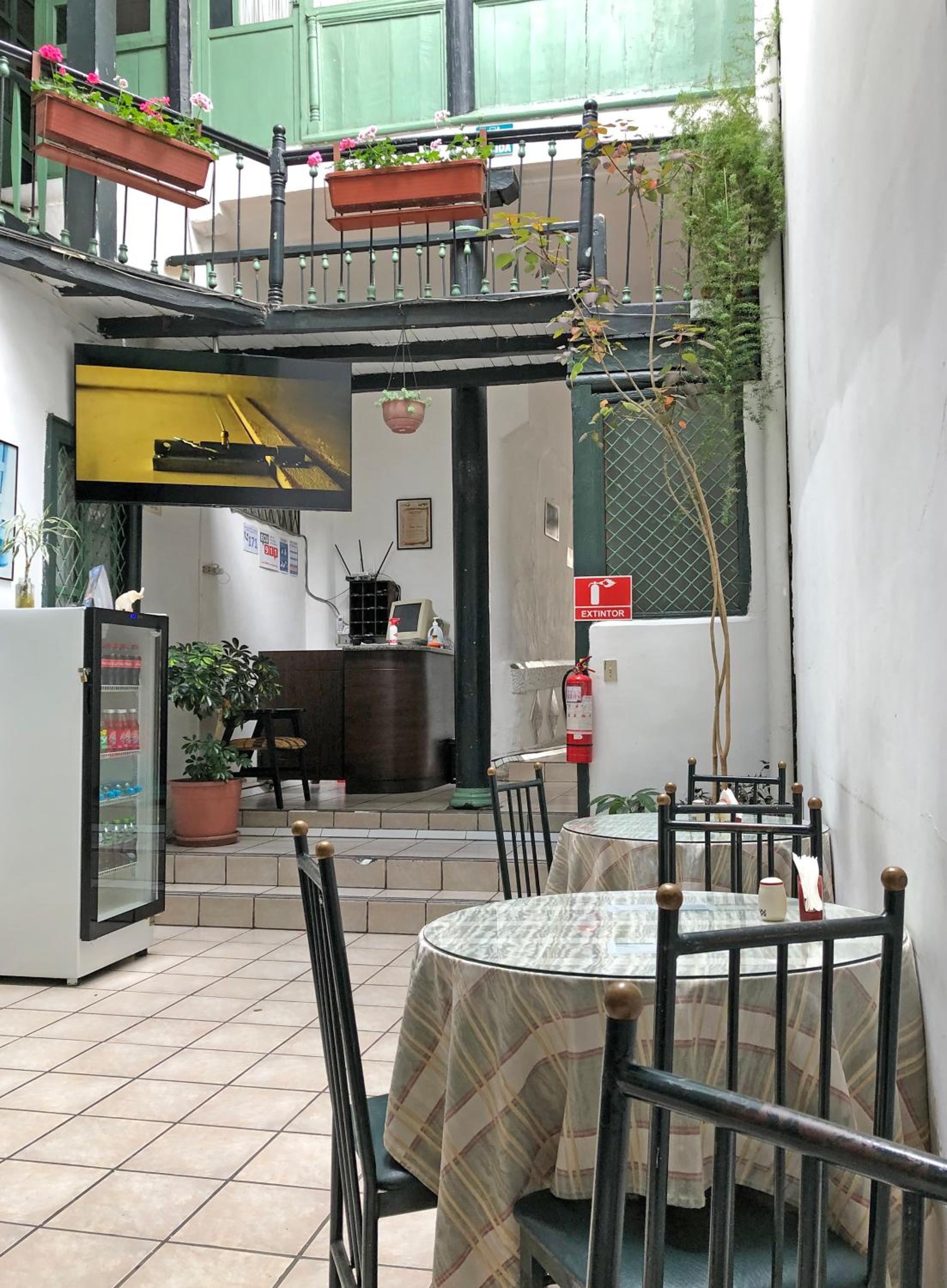 Hostal Latina