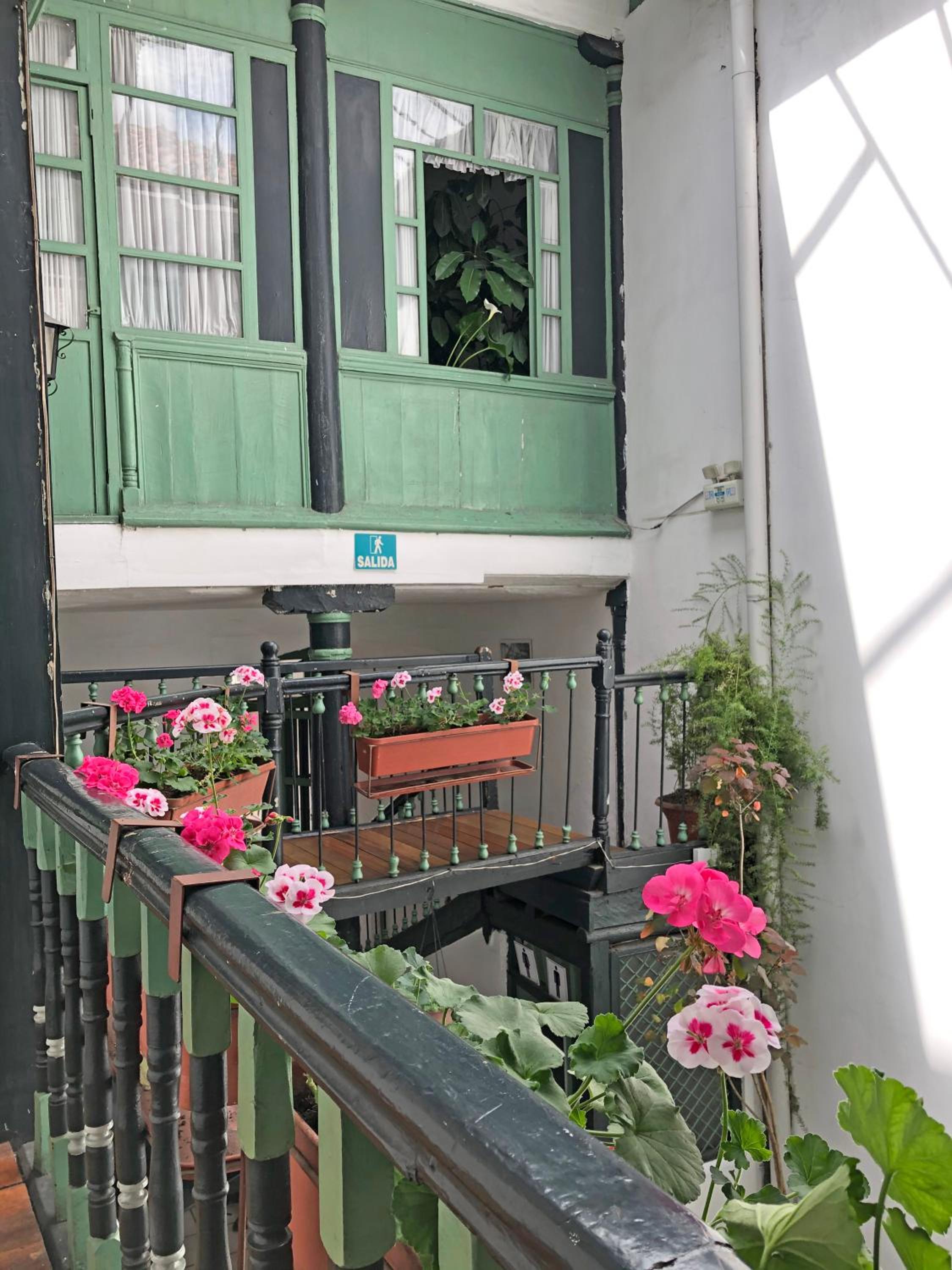 Hostal Latina