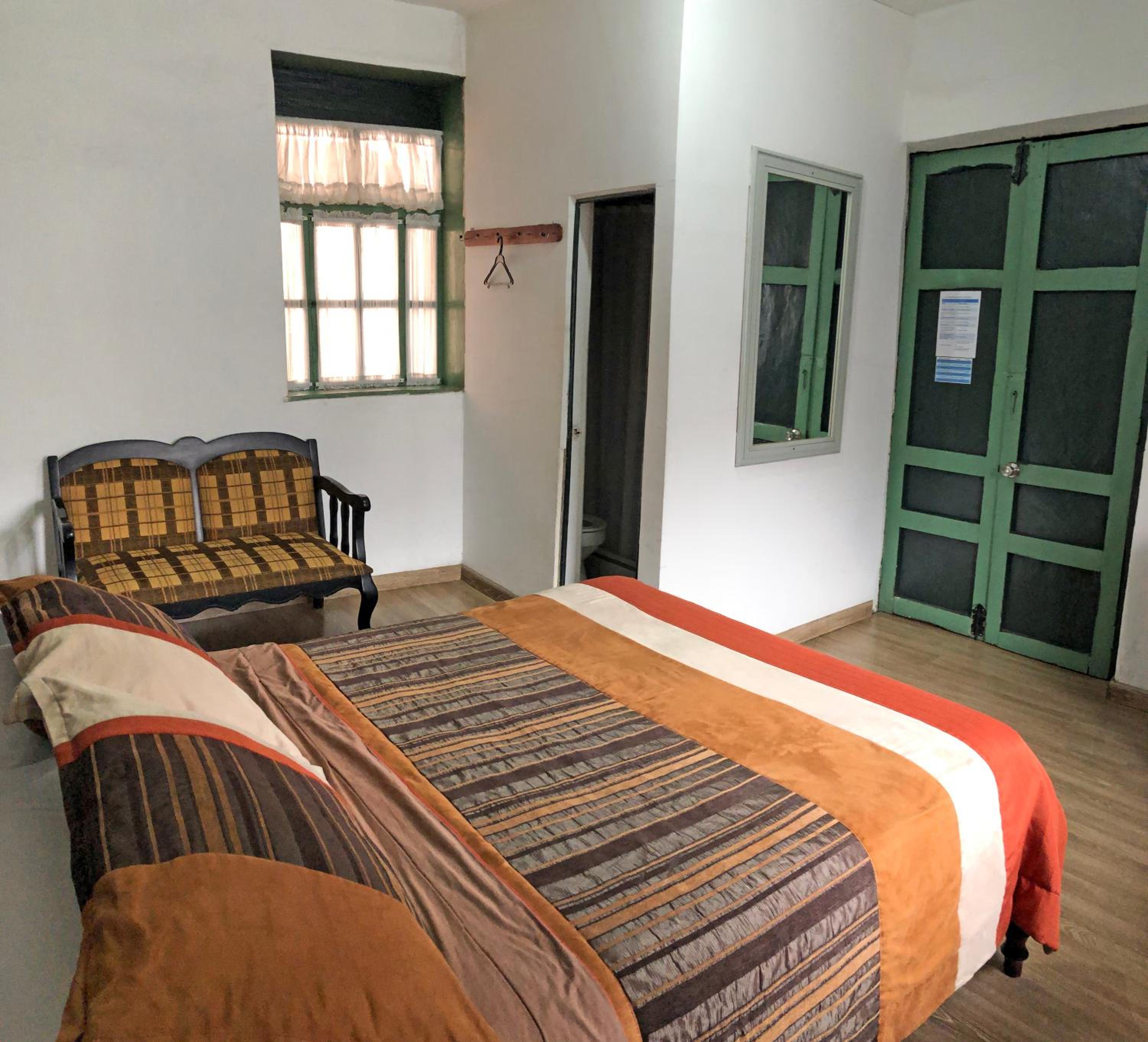 Hostal Latina