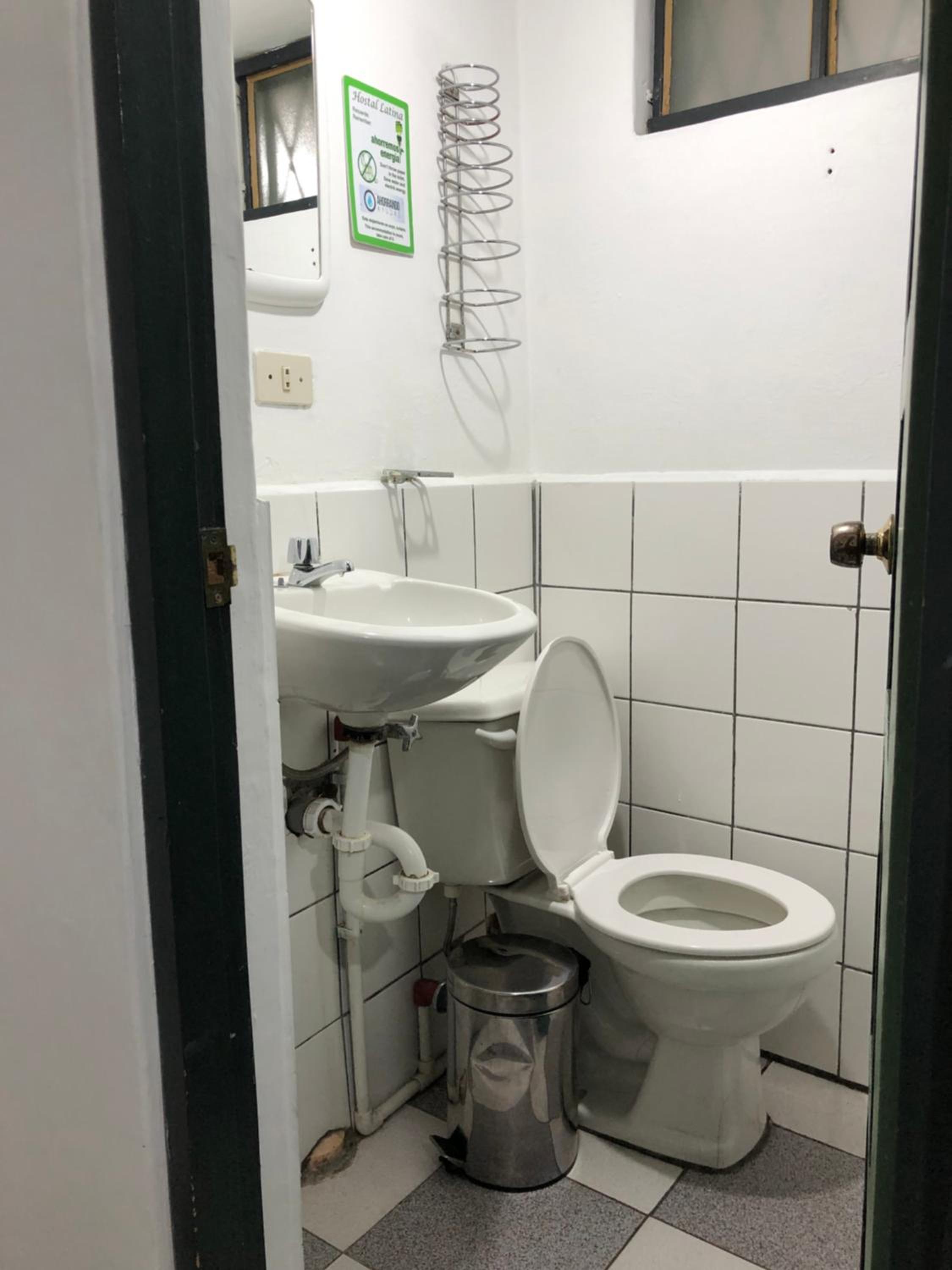 Hostal Latina