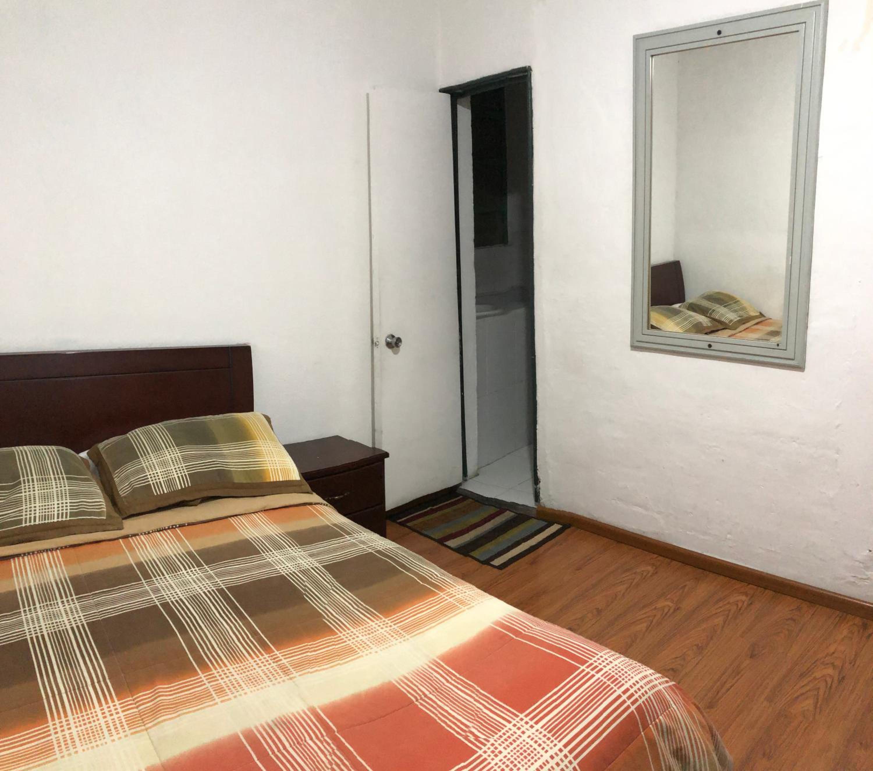 Hostal Latina