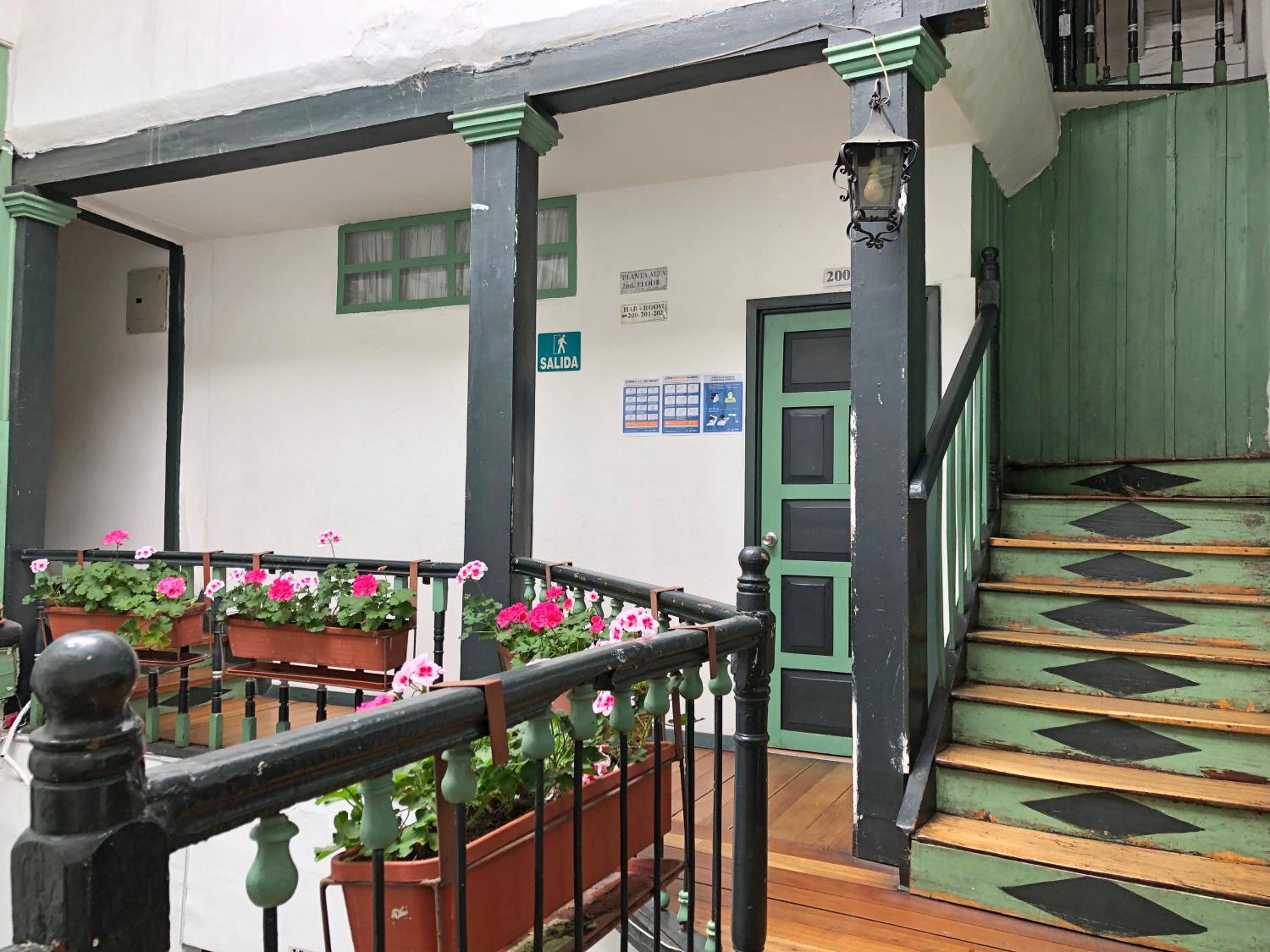 Hostal Latina