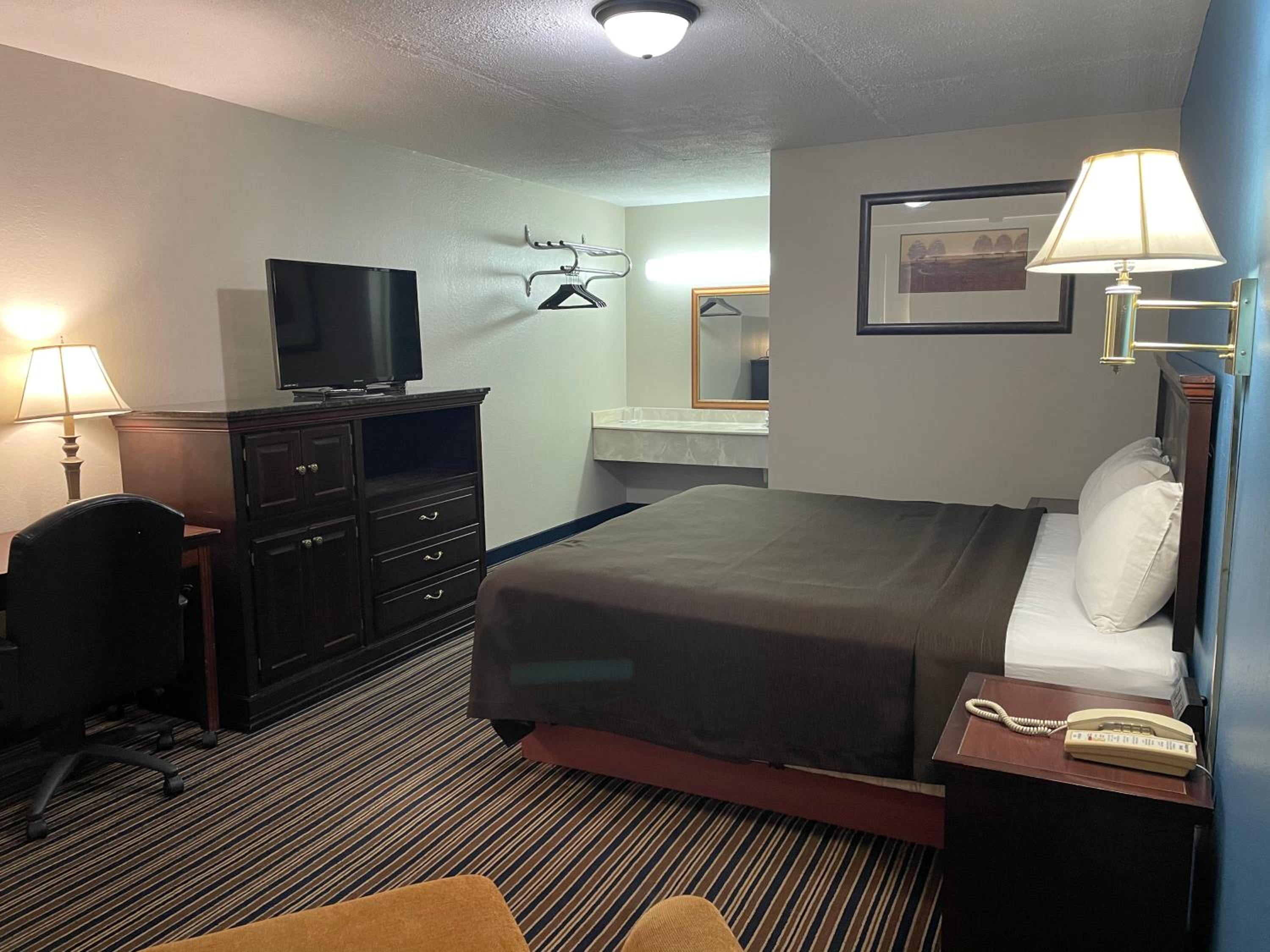 Budget Inn Motel view 4