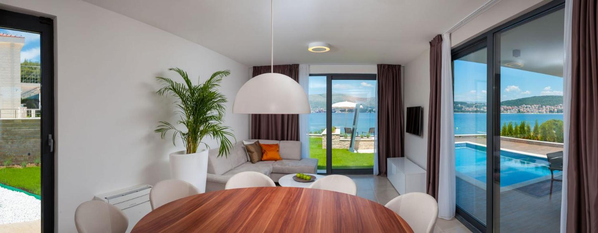Seaview Ciovo Villa Villa Trogir Deluxe Dva 6 Beautiful Bedrooms view 5
