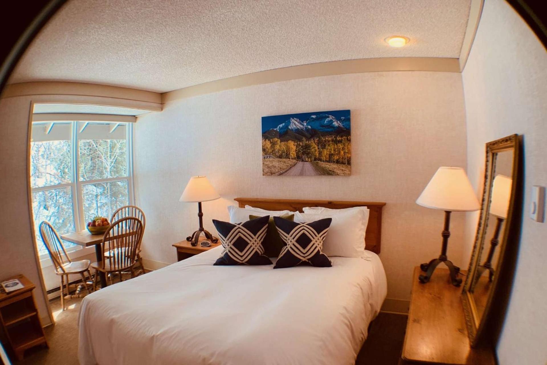 So Davis St Unit 333 #414 ~ Mountaineer