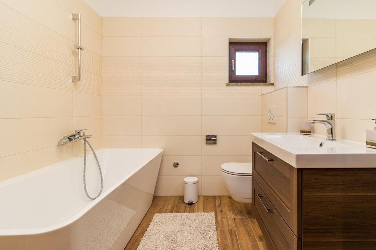 Villa Roma view 5