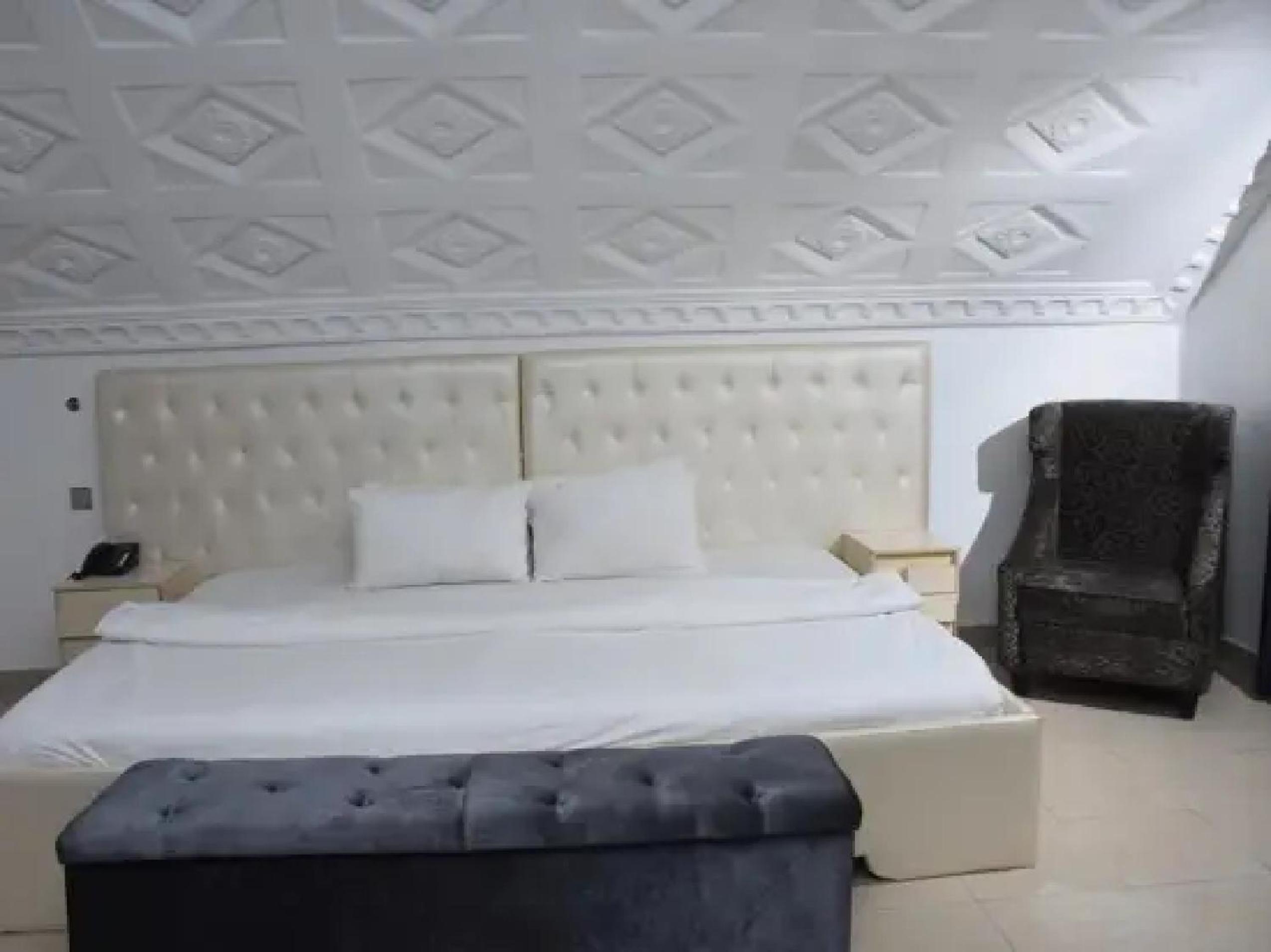 Ambience Hotel and Suite - Deluxe