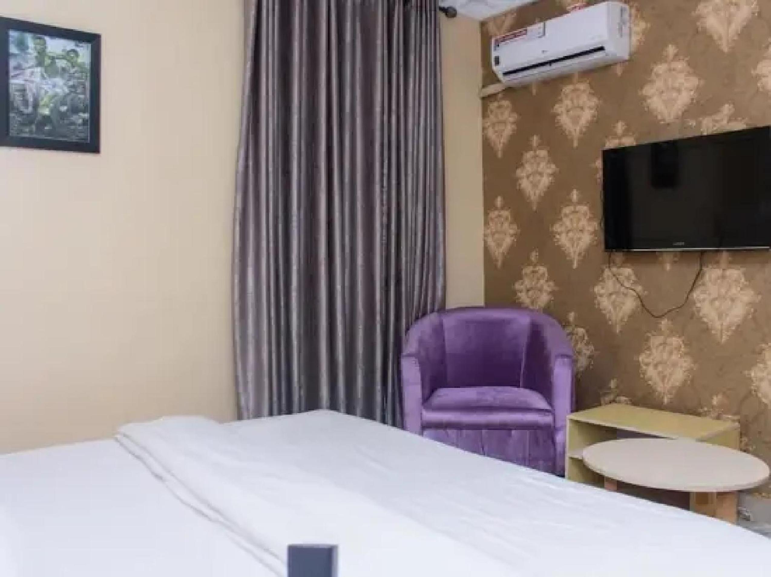 Ambience Hotel and Suite - Deluxe
