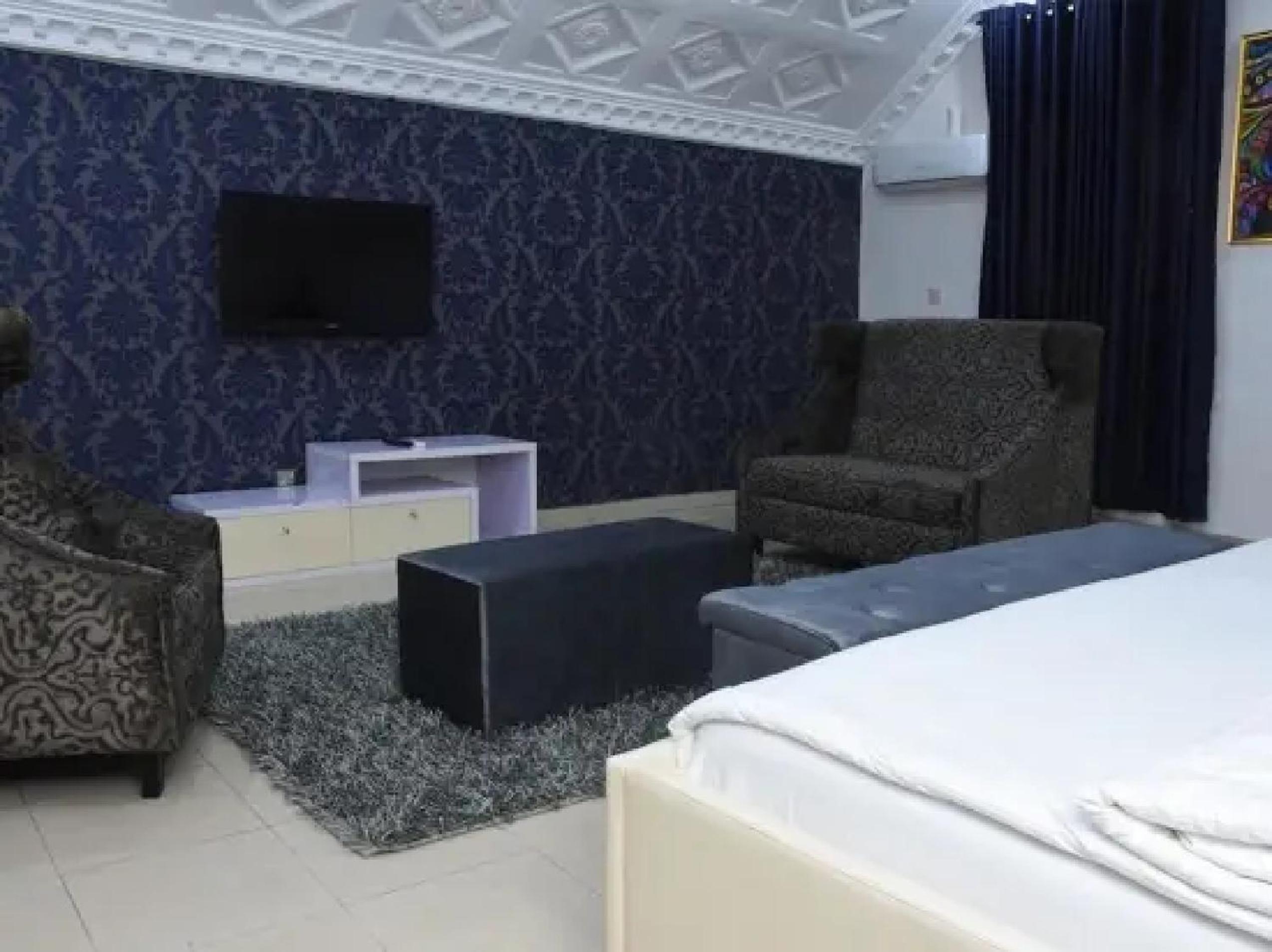 Ambience Hotel and Suite - Deluxe
