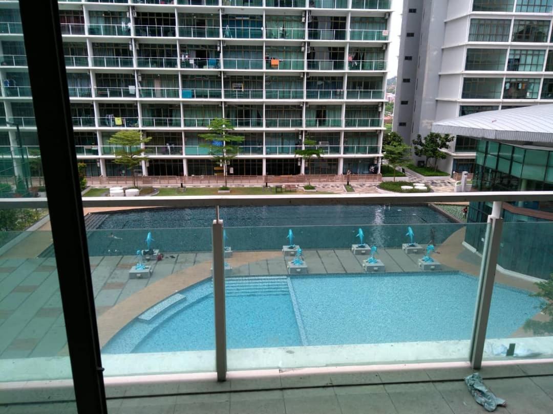 PALAZIO CONDO (MOUNT AUSTIN)