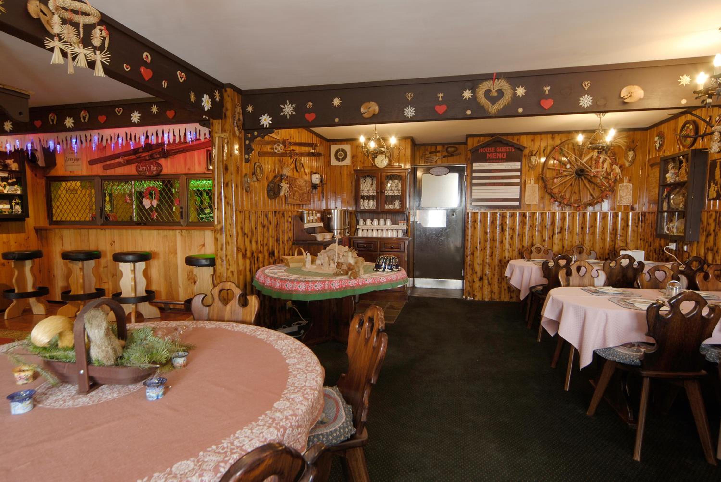 Karelia Alpine Lodge