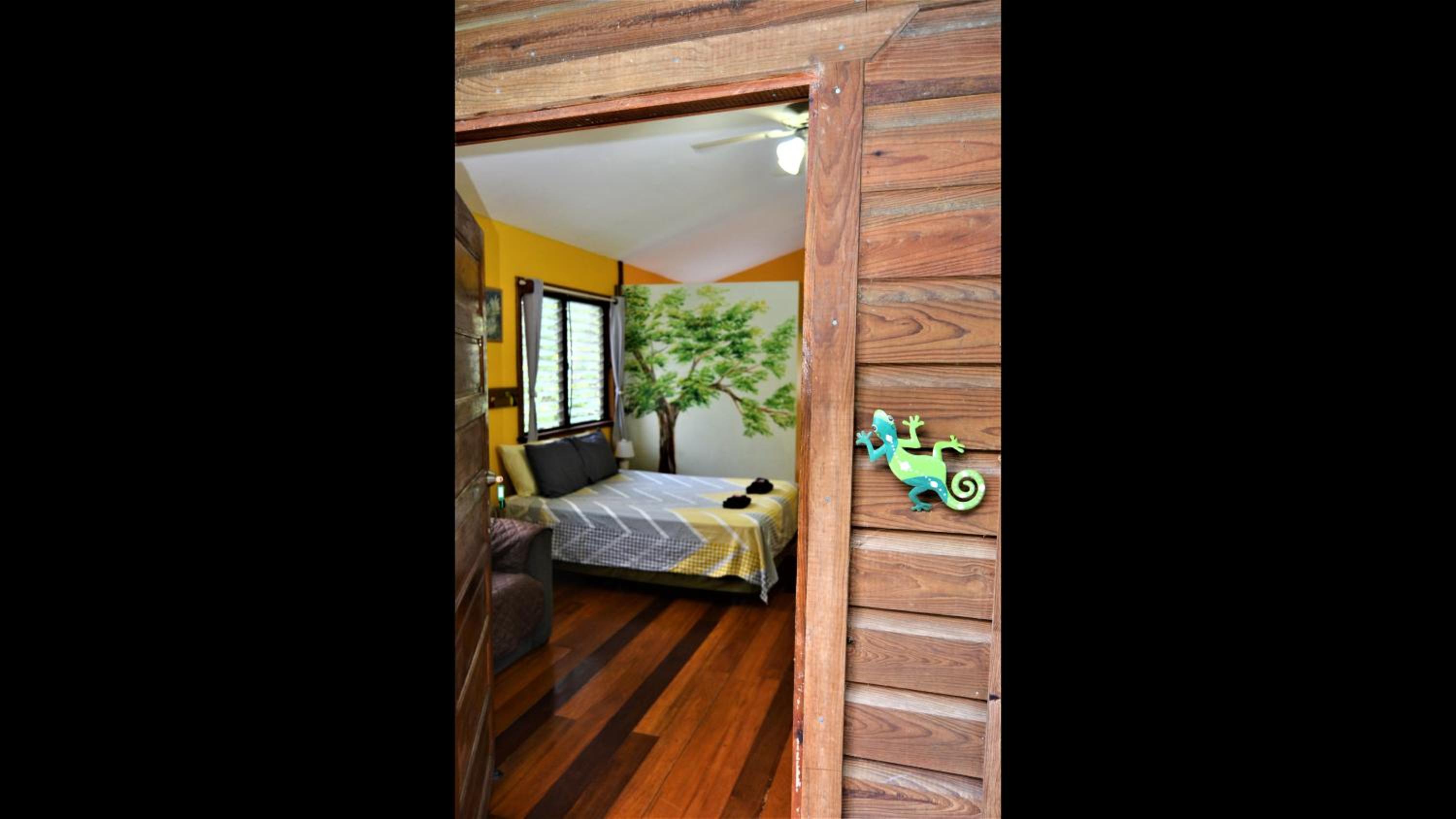 Tree Top Tropical Oasis in San Ignacio - Your Home Away from Home in The Trees