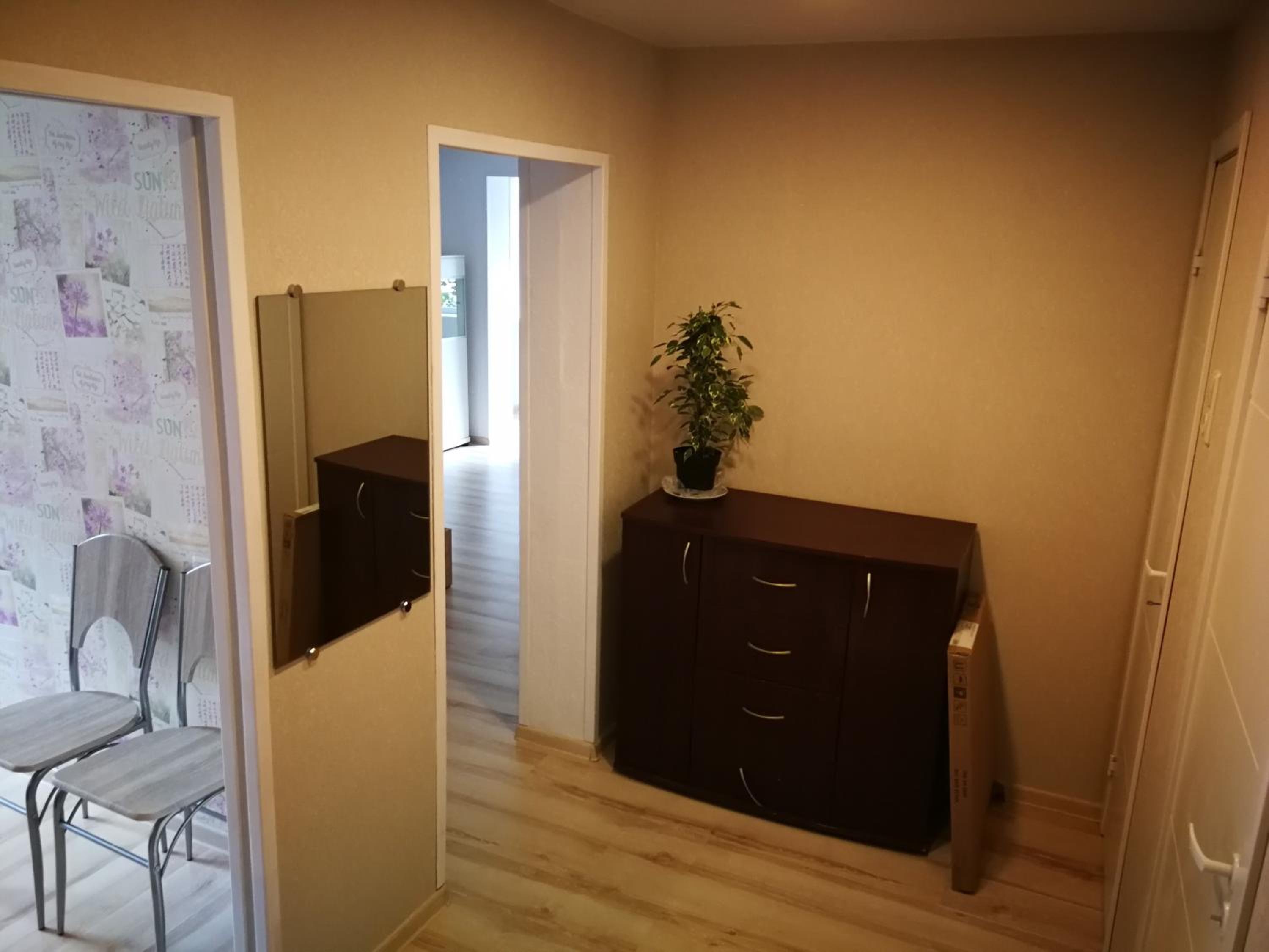 Light one room apartment view 3