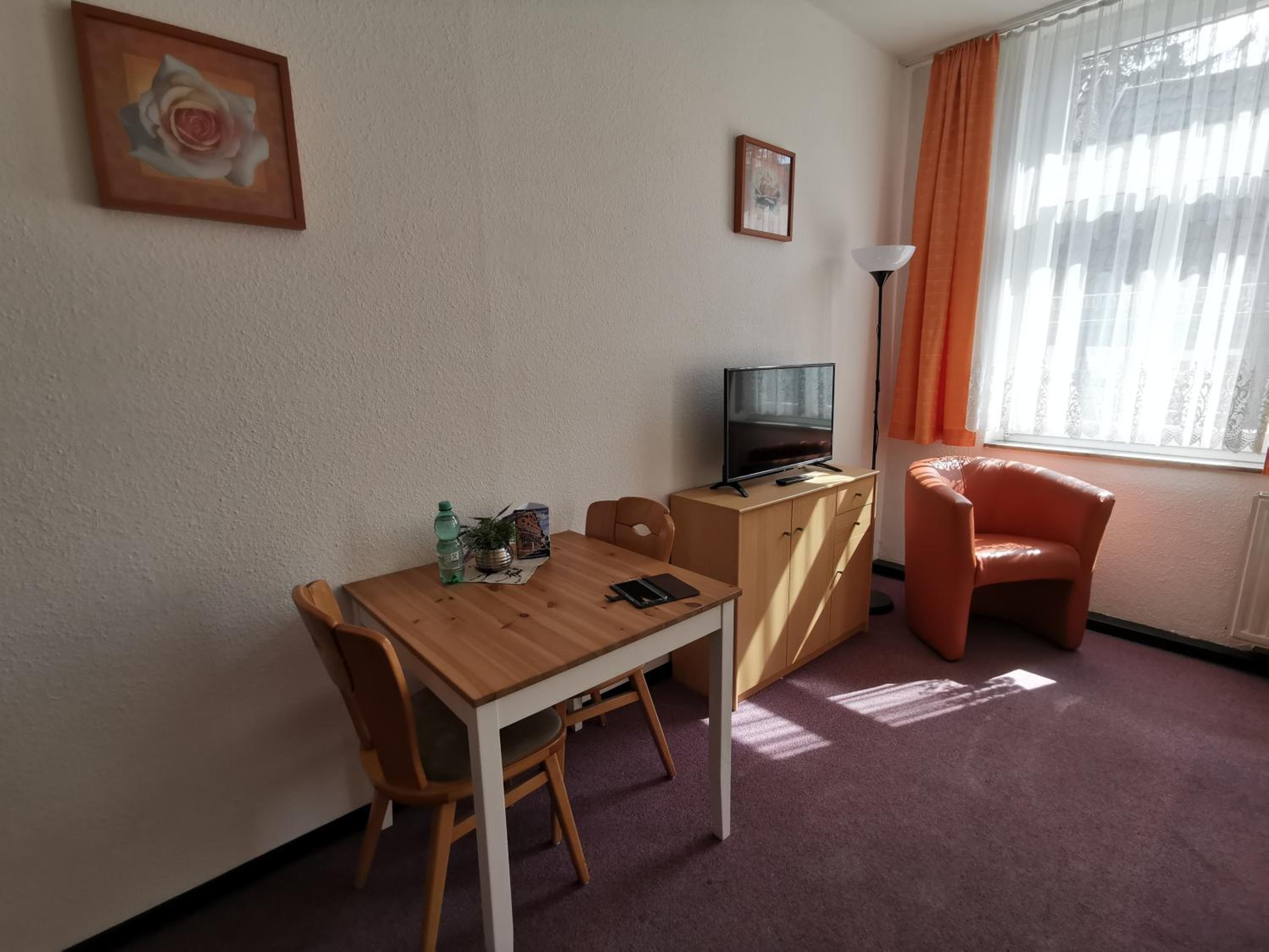 Hotel-Pension zum Hirsch