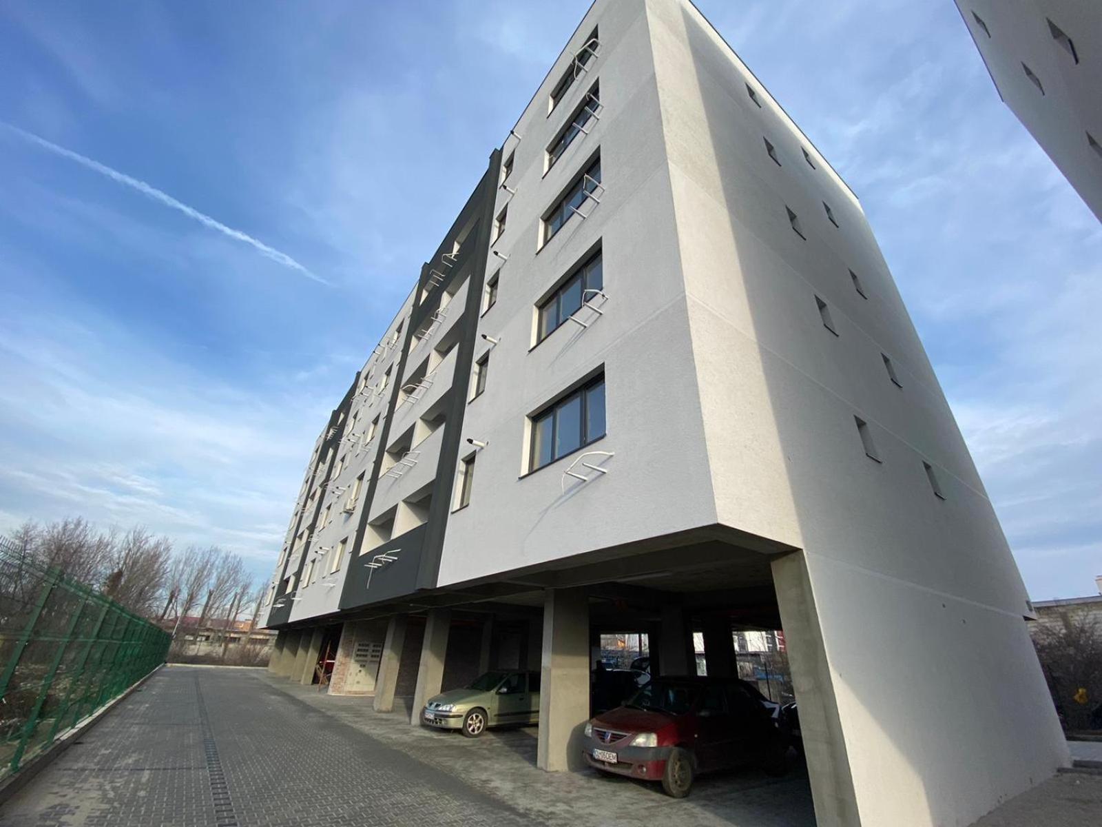 Mega Rossa Residence