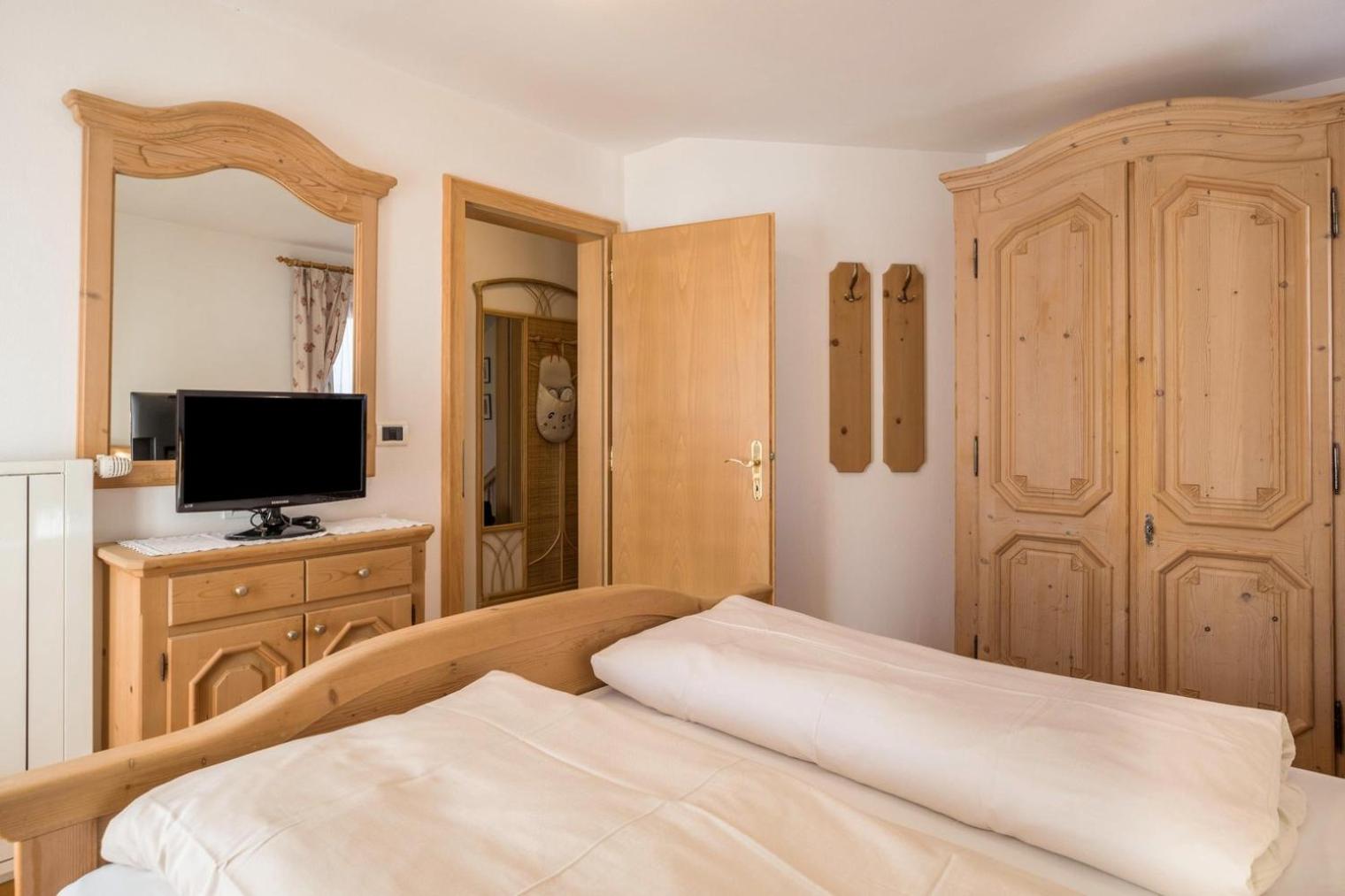 Apartments Primula view 2