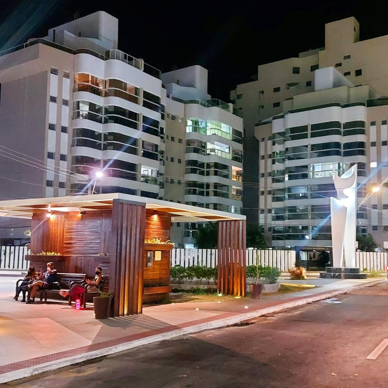 Praia do Morro - Guarapari - Apto 2 Quartos com Internet - Piscina - Ar Split - Edifício Gil Nogueira