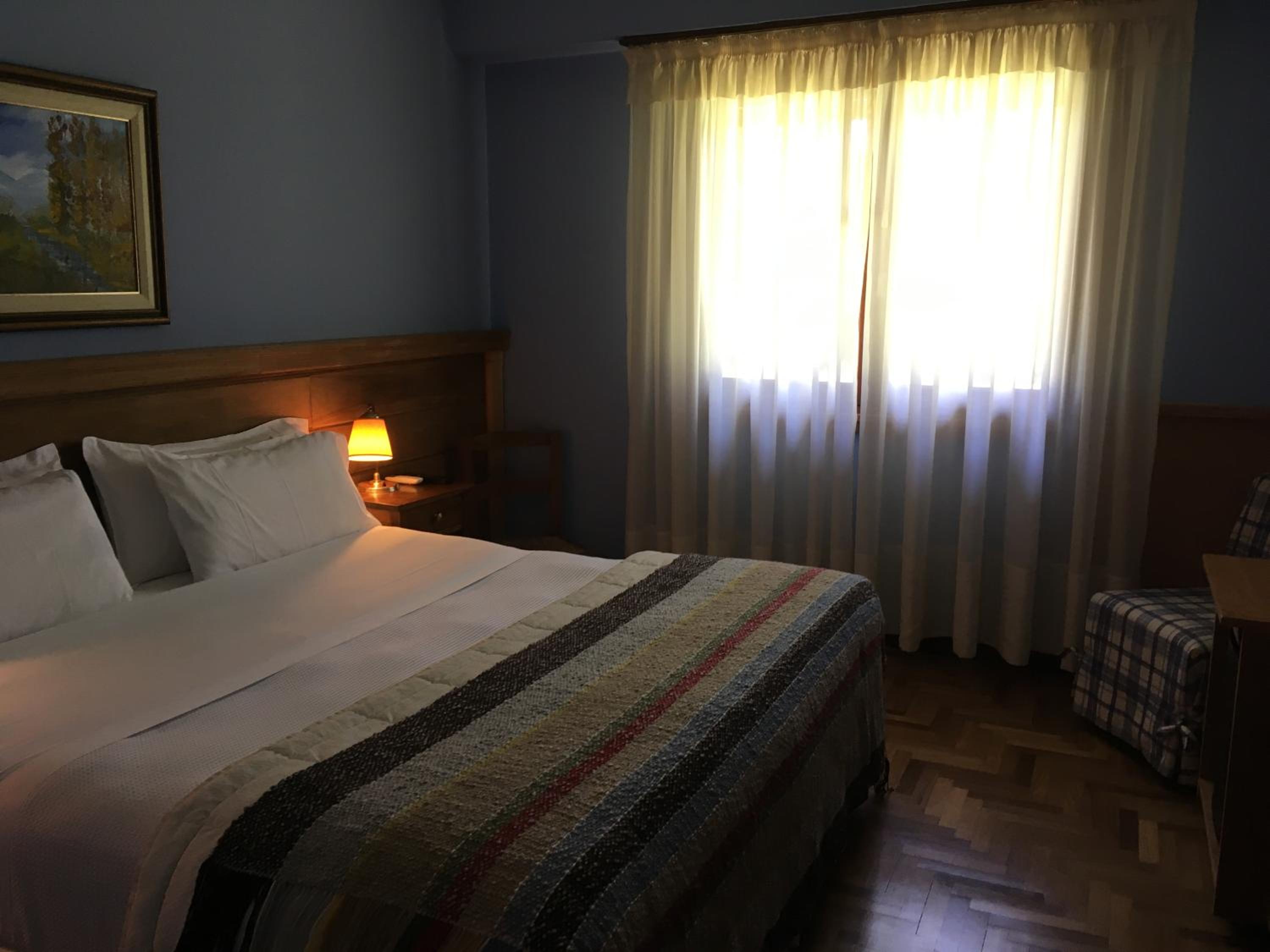 Los Nobles Hostal de Bosque