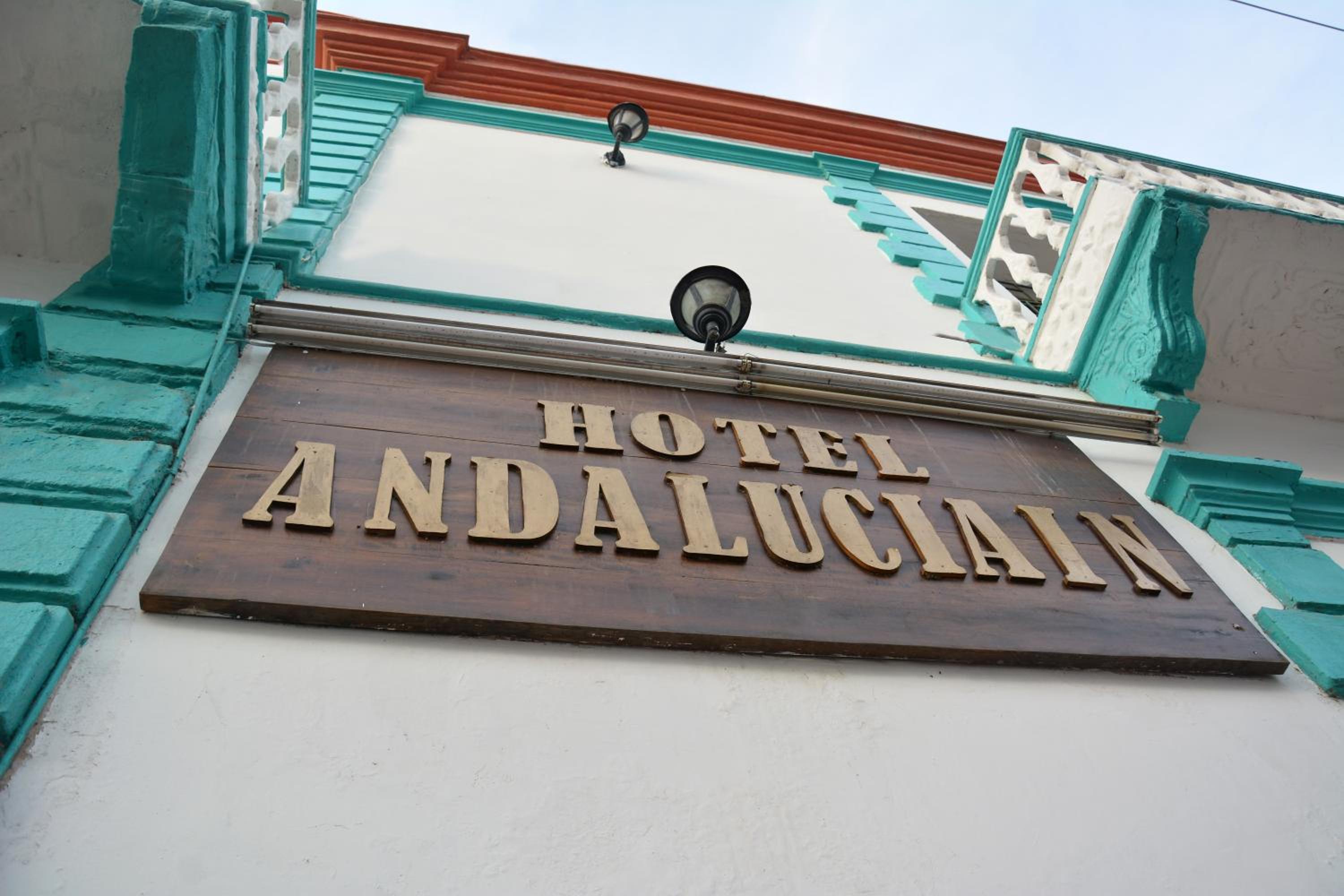 Hotel Andalucía Inn