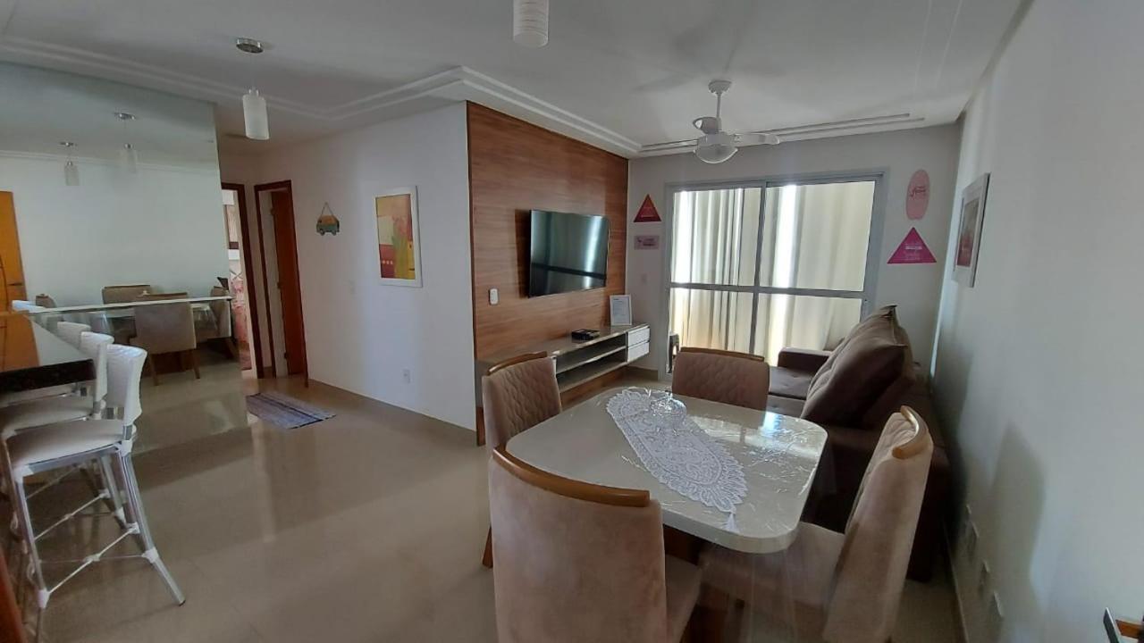 Praia do Morro - Guarapari - Apto 2 Quartos com Internet - Piscina - Ar Split - Edifício Gil Nogueira