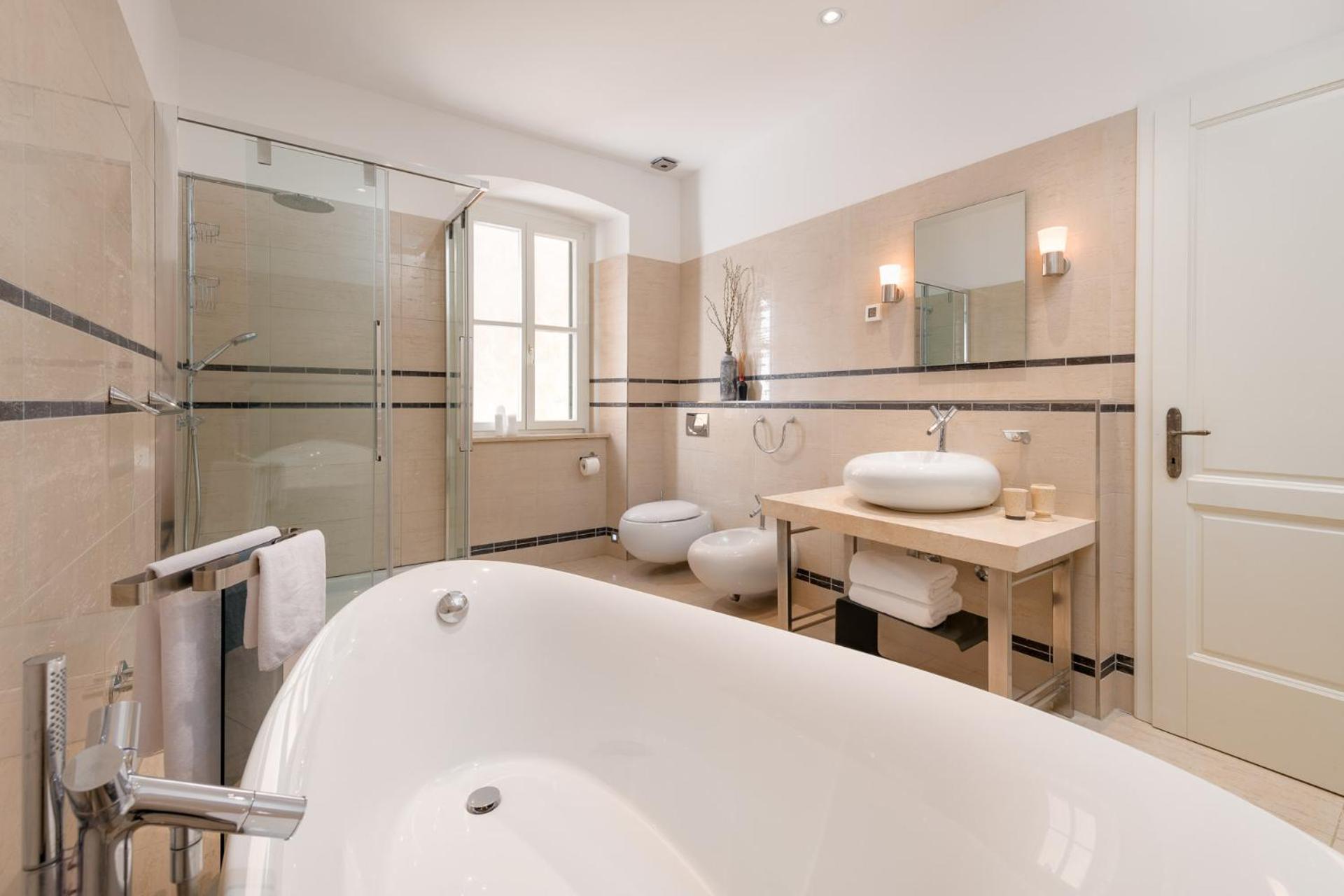 Sensational Dubrovnik Villa Villa Filia 4 Bedrooms Overlooking Dubrovnik City Walls Old Town