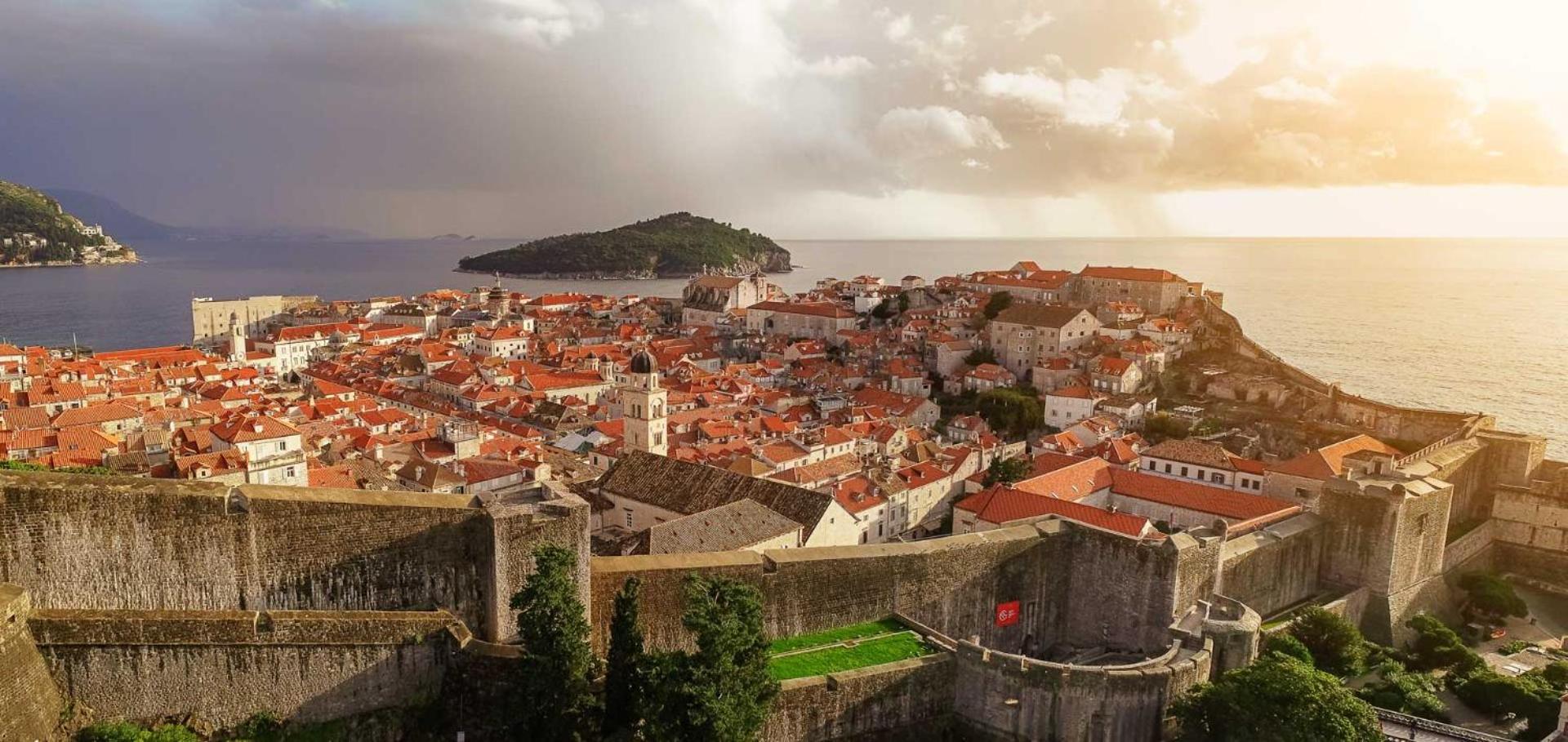 Sensational Dubrovnik Villa Villa Filia 4 Bedrooms Overlooking Dubrovnik City Walls Old Town