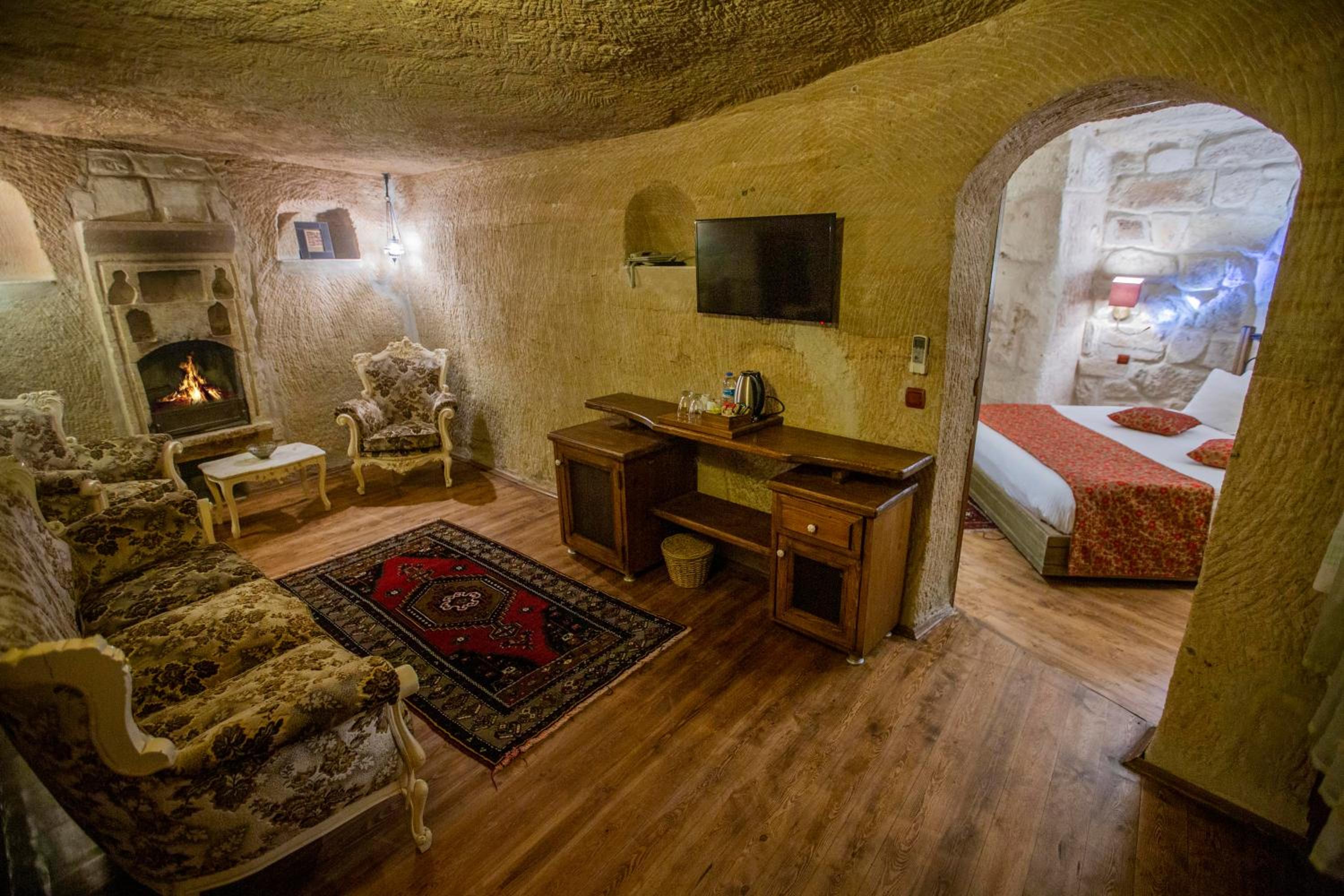 Divan Cave House - Image 27