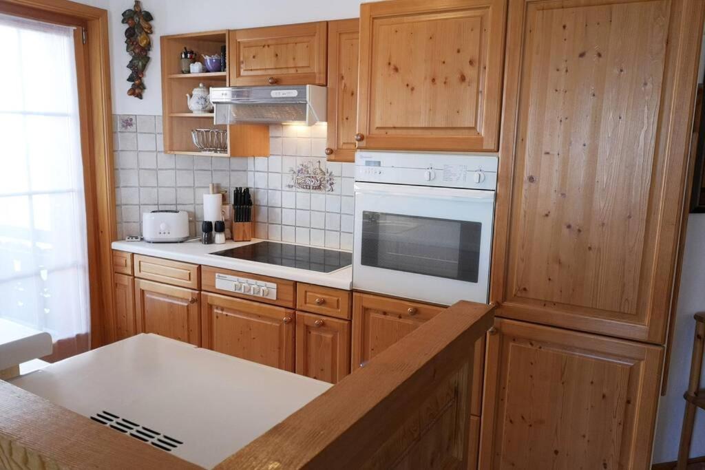 Cozy apartment with stunning view! Ski-in/ski-out.