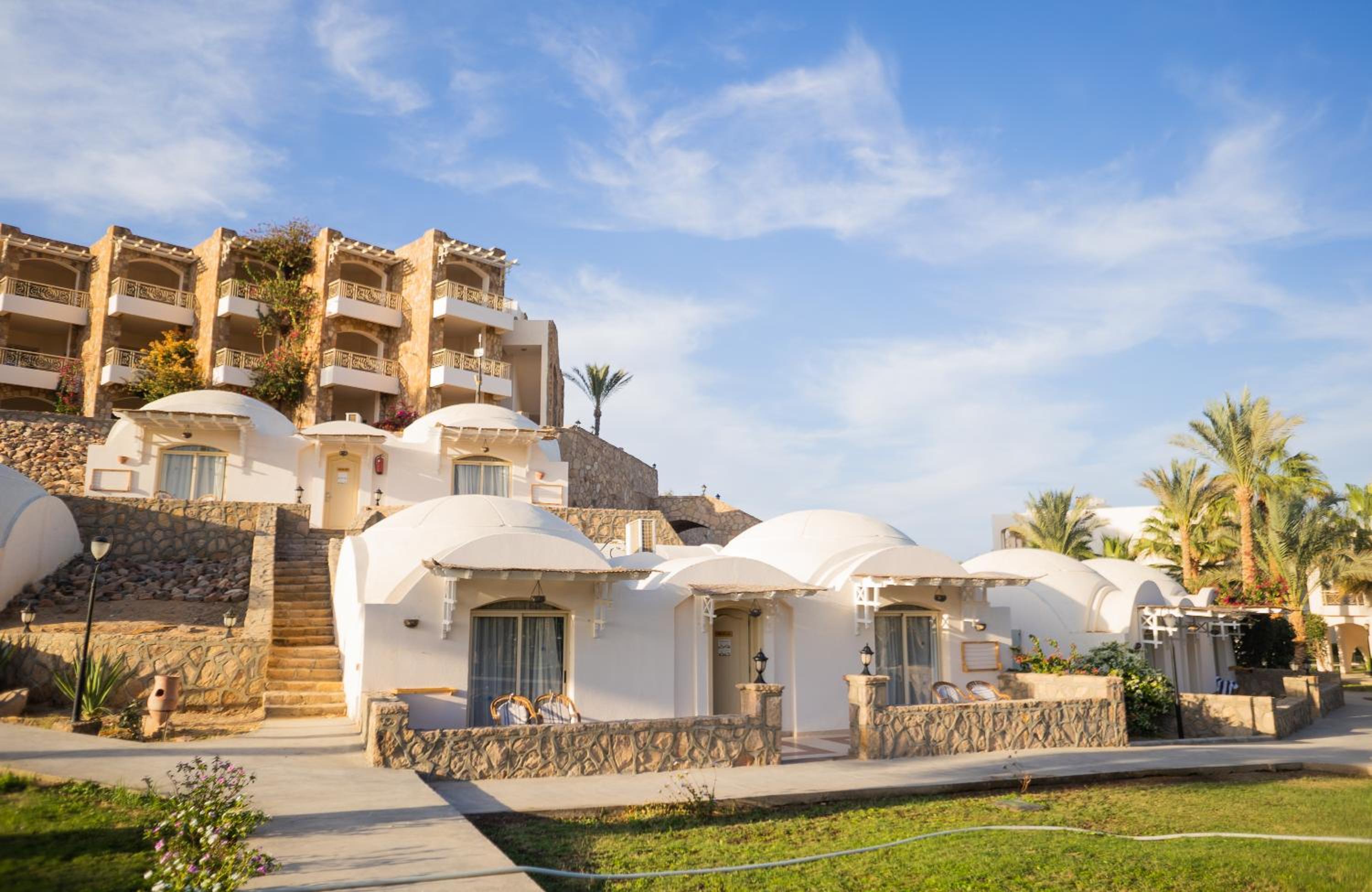Brayka Bay Reef Resort