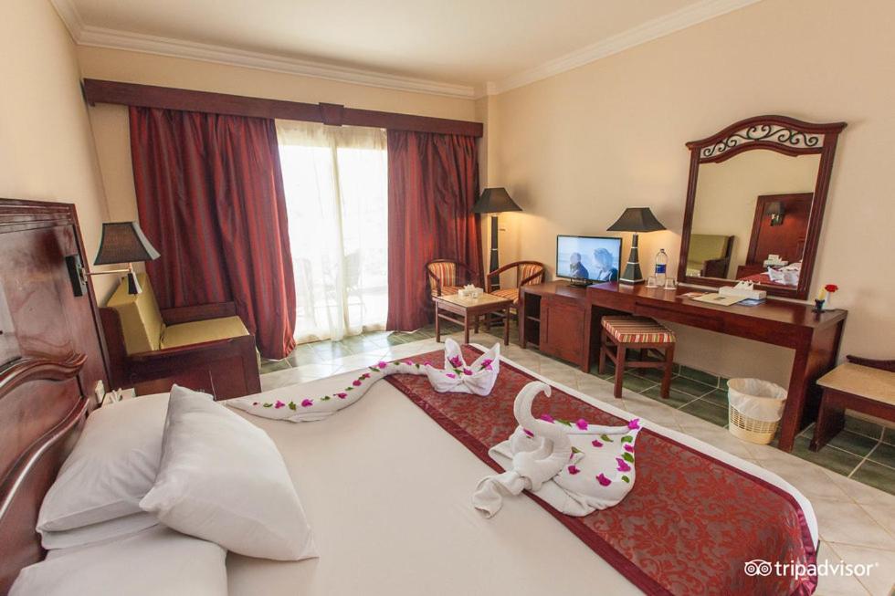 Brayka Bay Reef Resort