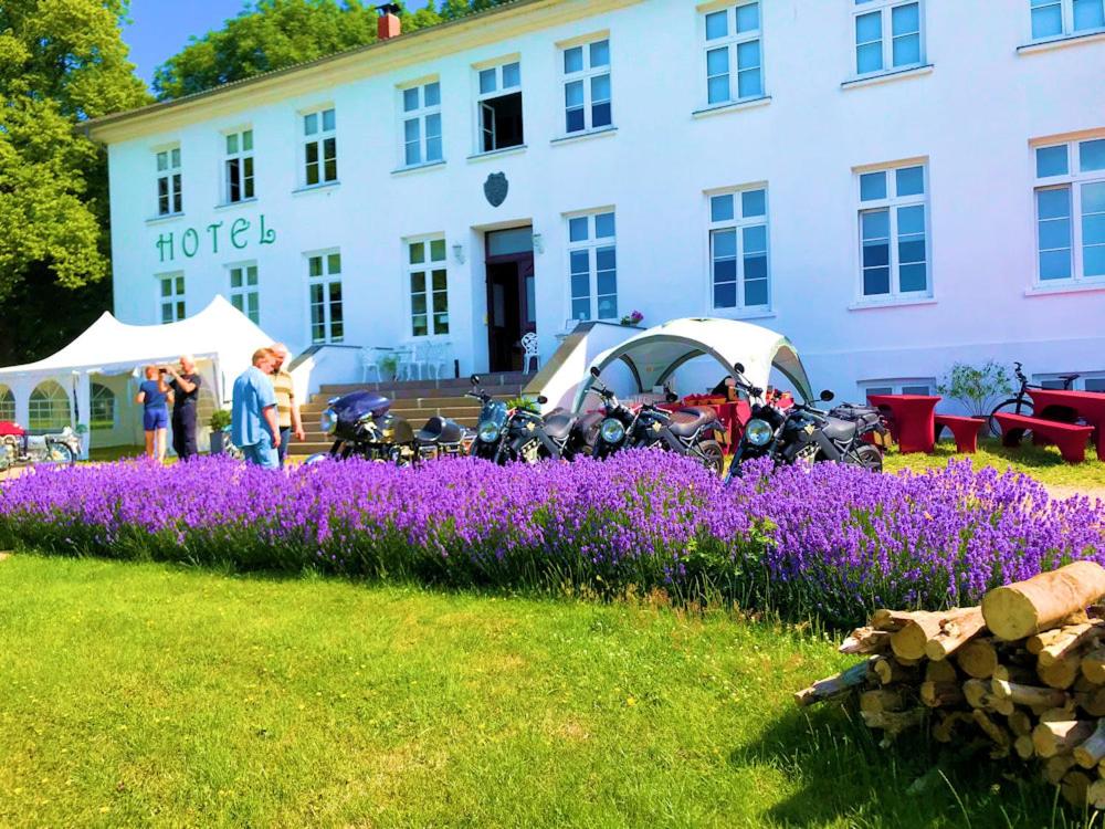 Ostsee-Gutshaus Am Salzhaff Pepelow nähe Rerik- am Meer residieren!