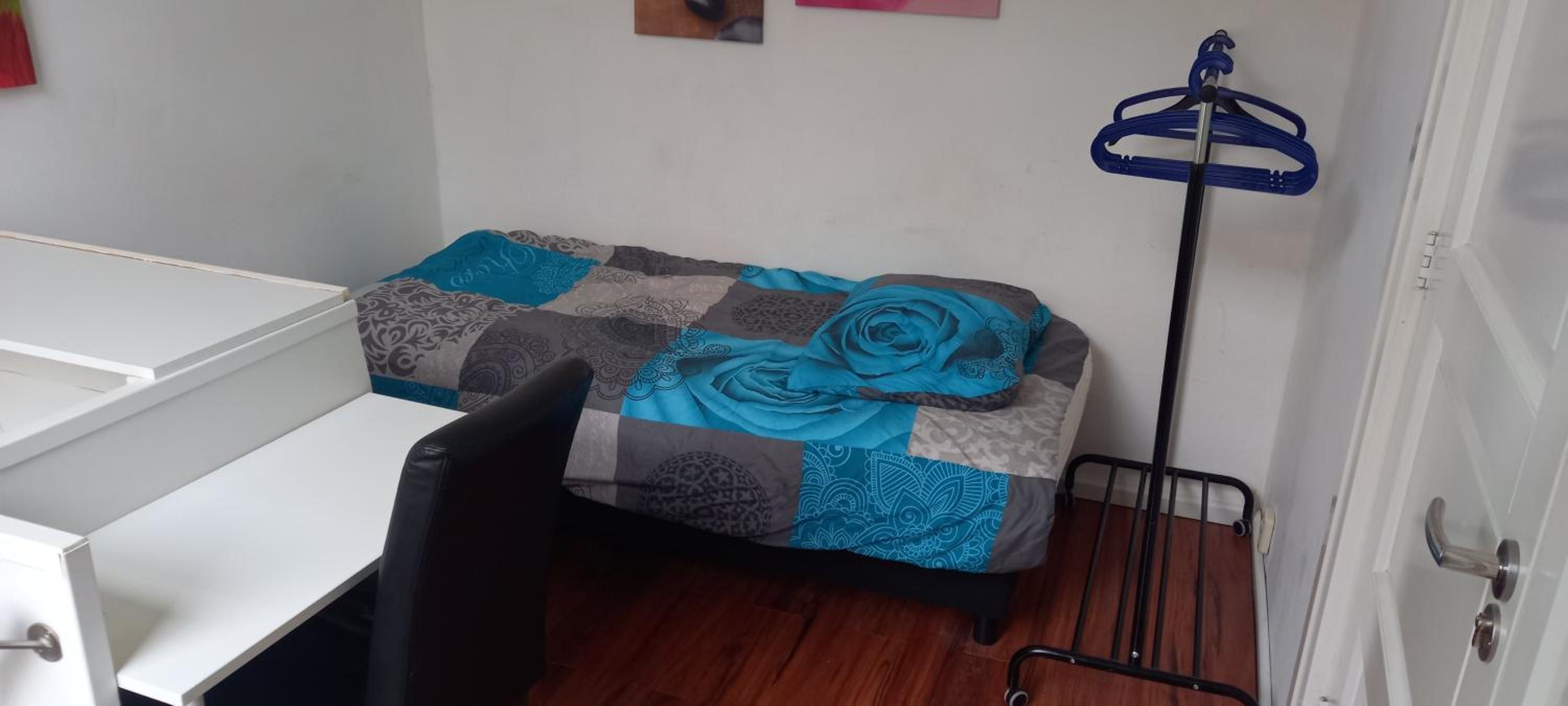 Photo 8