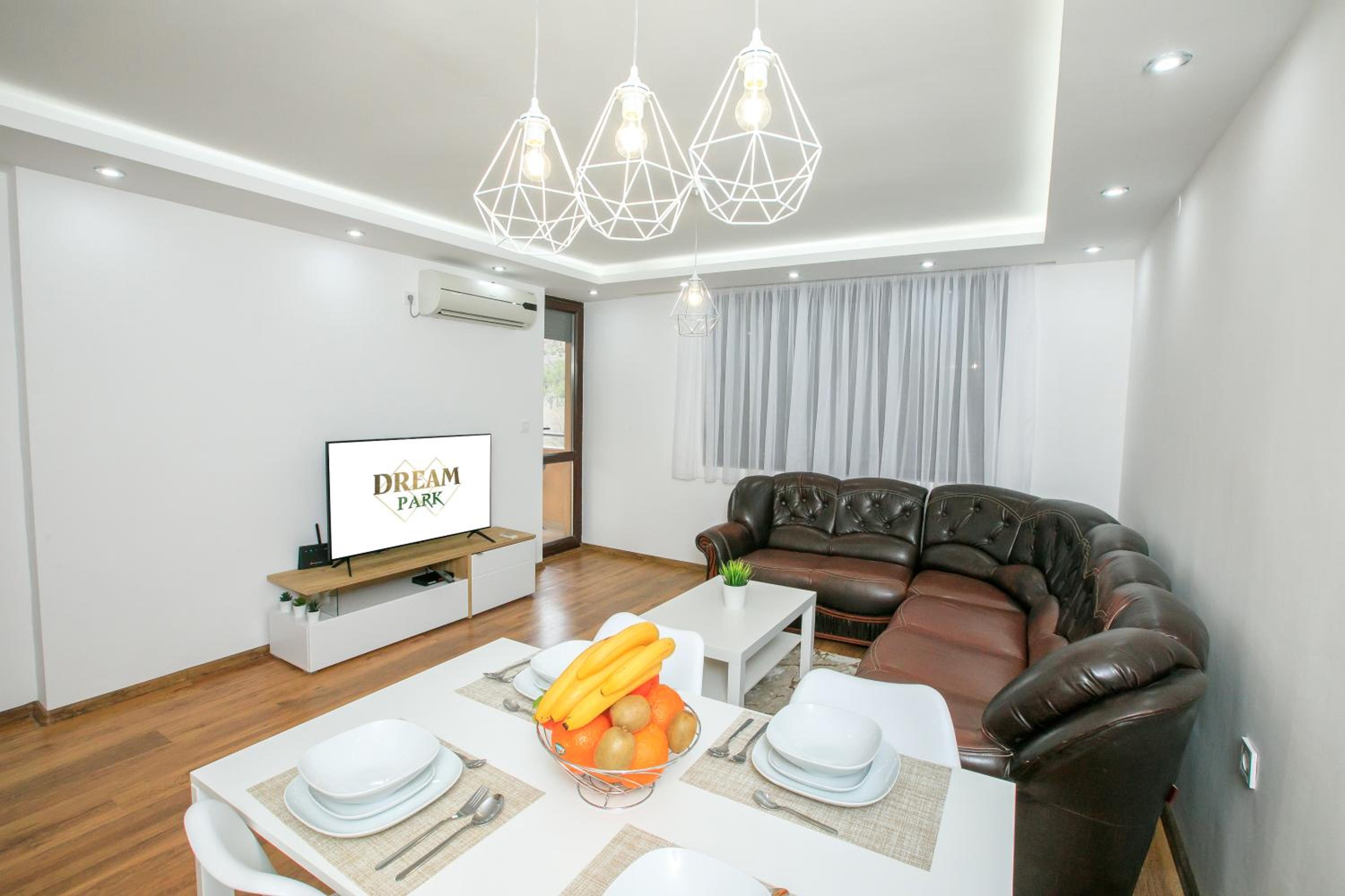 Dream Park Apartment view 4