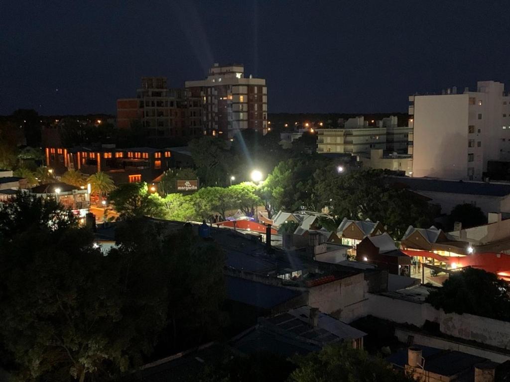 MH Buona Vista